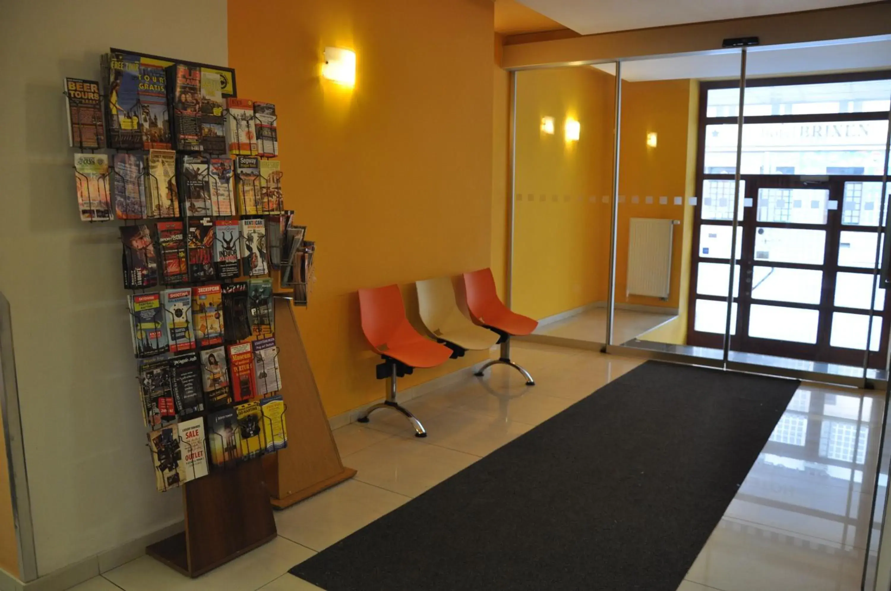 Lobby or reception in City Central De Luxe Lobby or reception in City Central De Luxe