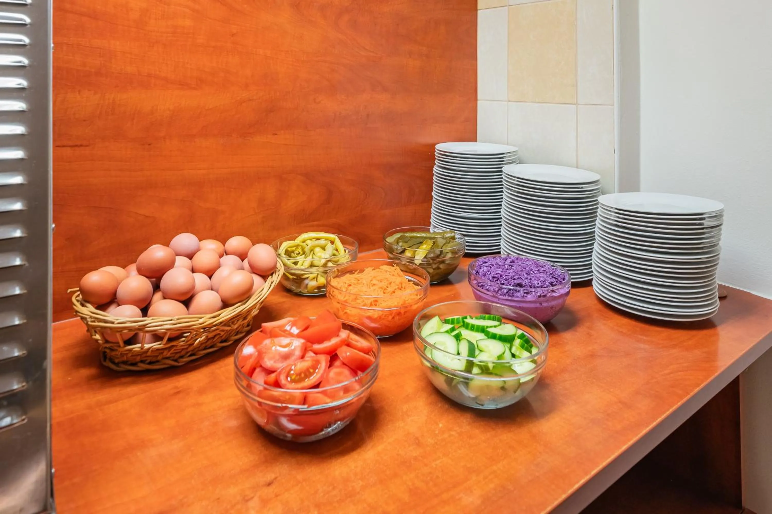 Buffet breakfast in City Central De Luxe