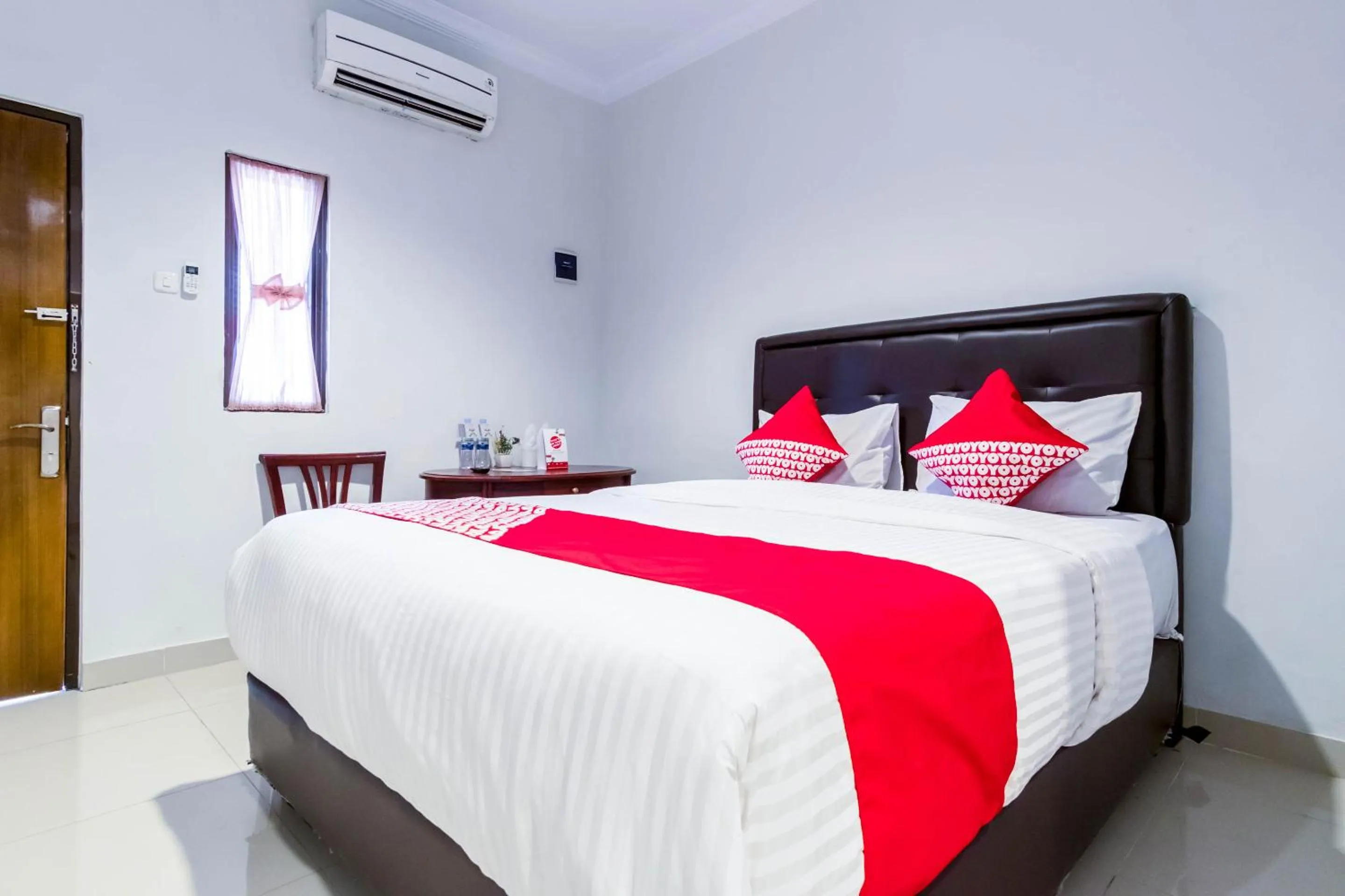 Standard Double Room - single occupancy in Hotel O Helvetia Residence