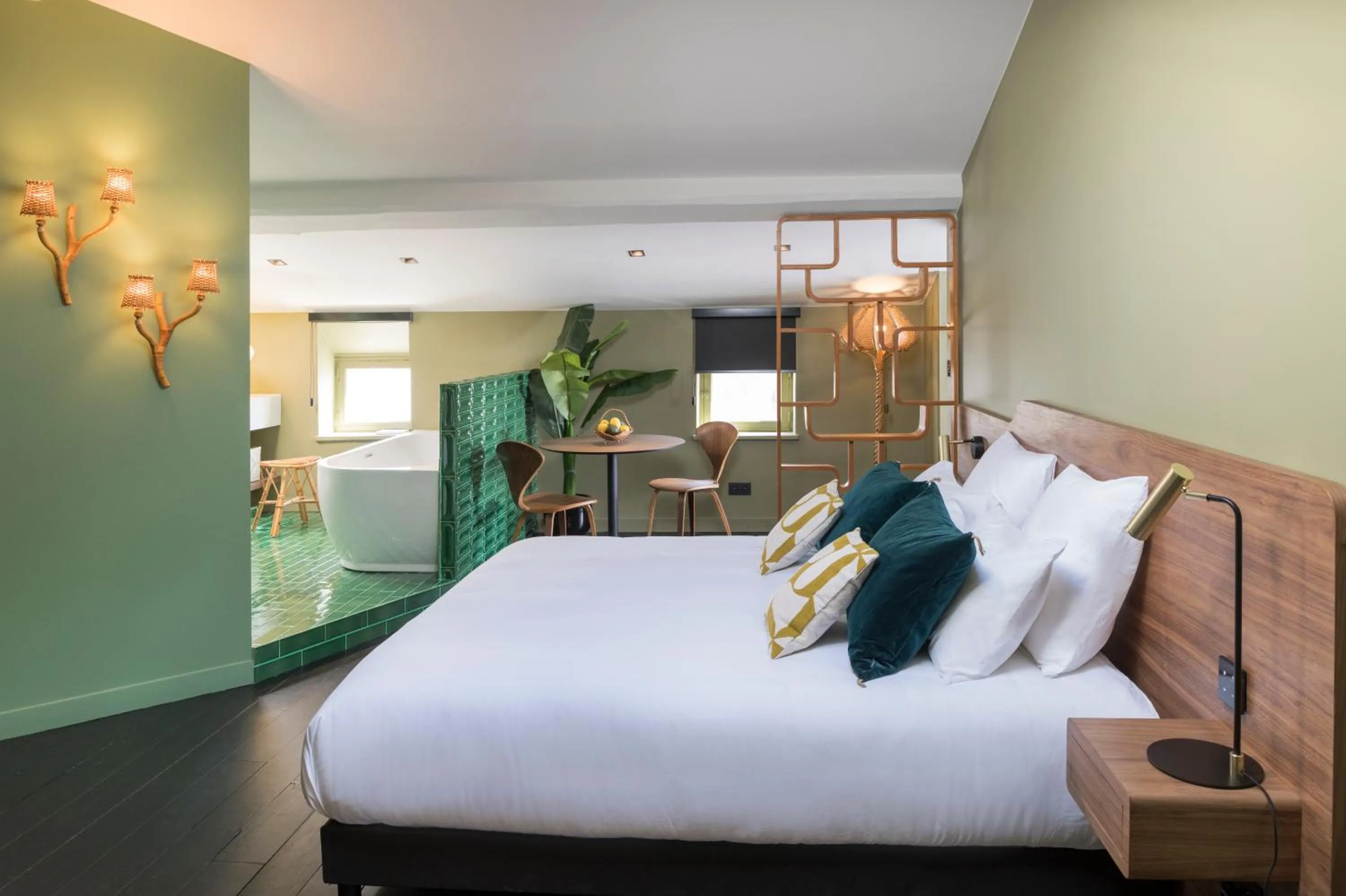 Bed in MiHotel Bellecour