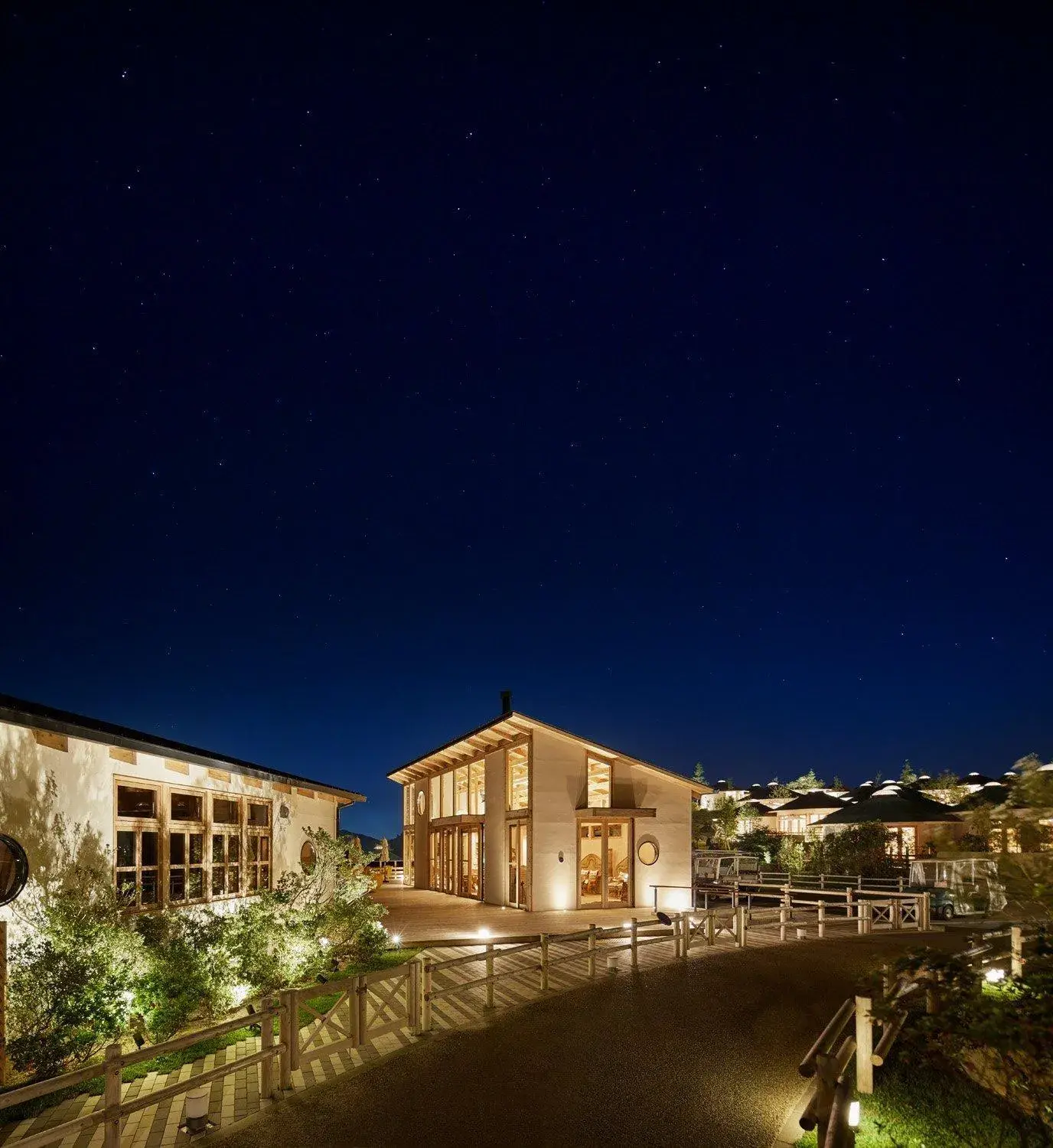 Property building in GRAND CHARIOT Hokutoshichisei 135° Property building in GRAND CHARIOT Hokutoshichisei 135°