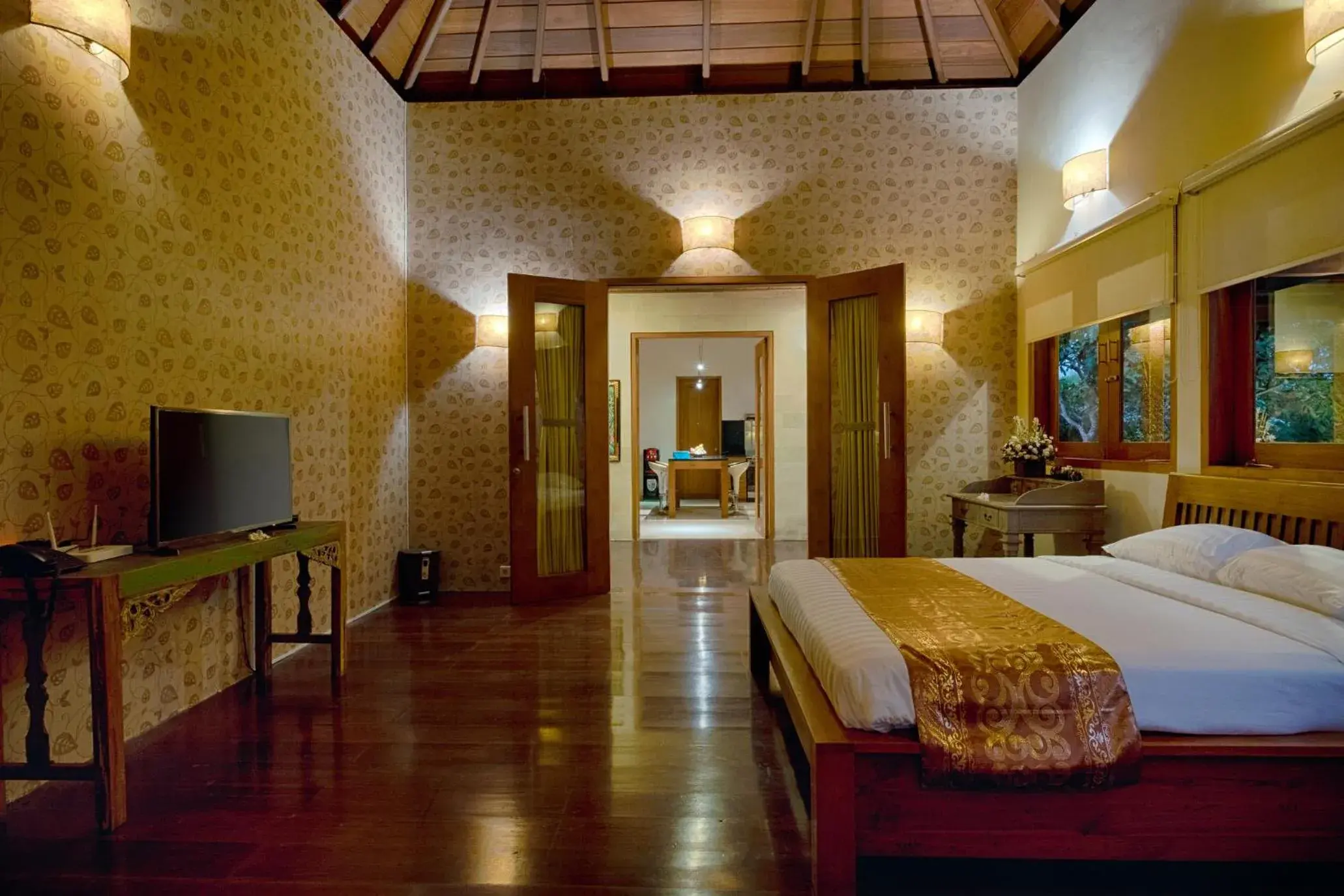 Standard Room with Shared Pool in Ketewel Villa by Sanga Sanga Hospitality Standard Room with Shared Pool in Ketewel Villa by Sanga Sanga Hospitality