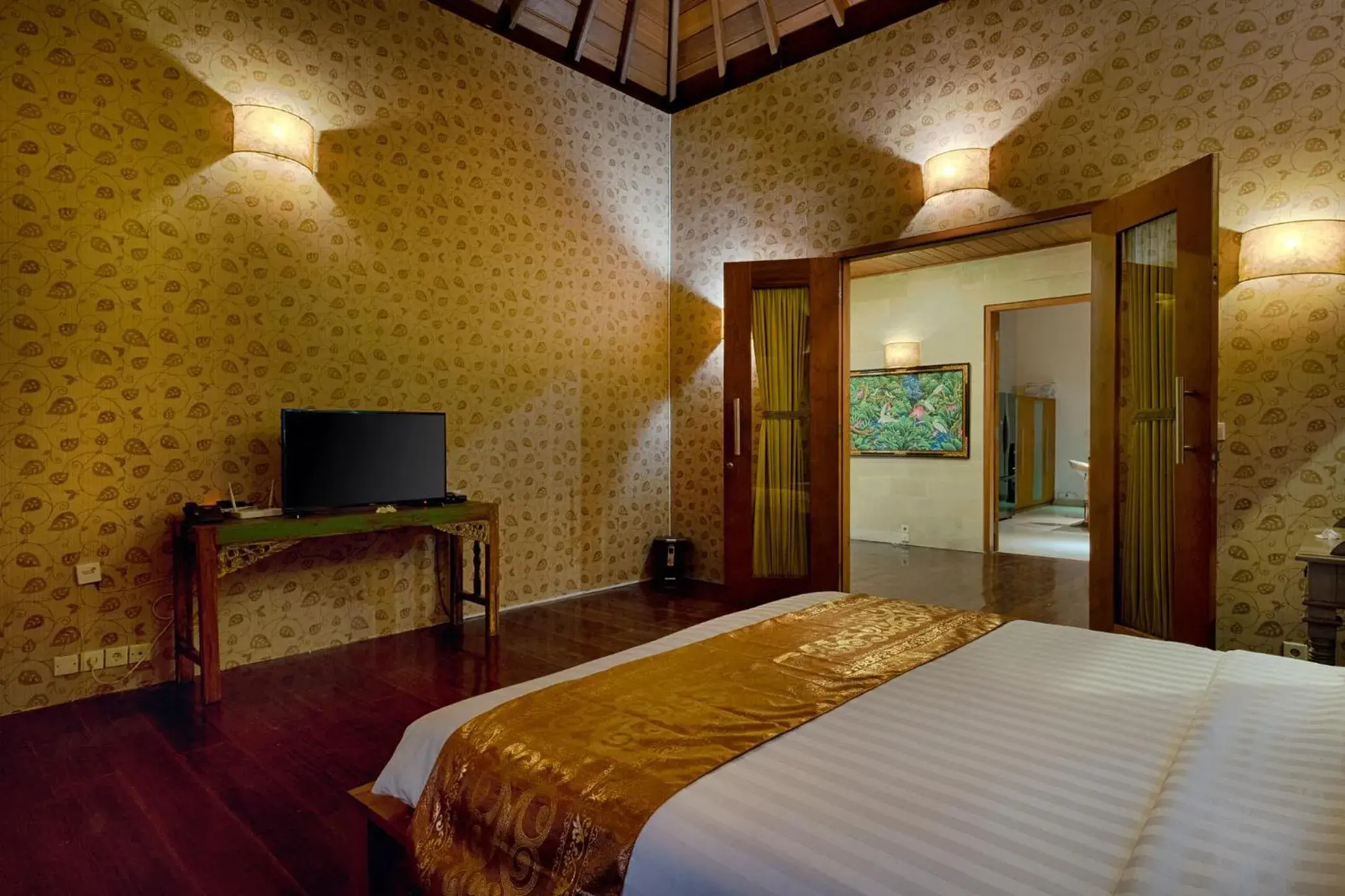 Standard Room with Shared Pool in Ketewel Villa by Sanga Sanga Hospitality Standard Room with Shared Pool in Ketewel Villa by Sanga Sanga Hospitality