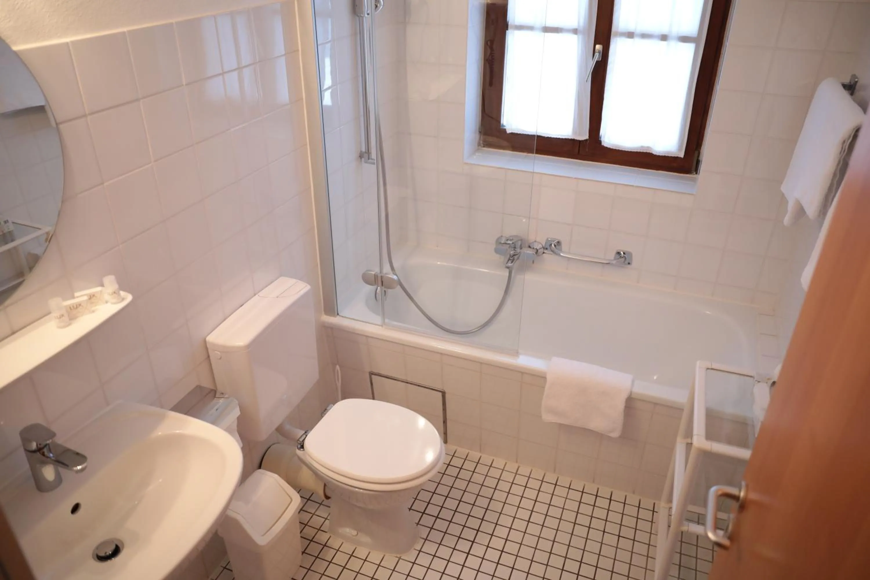 Triple Room with View - single occupancy in Seewirt Ecking