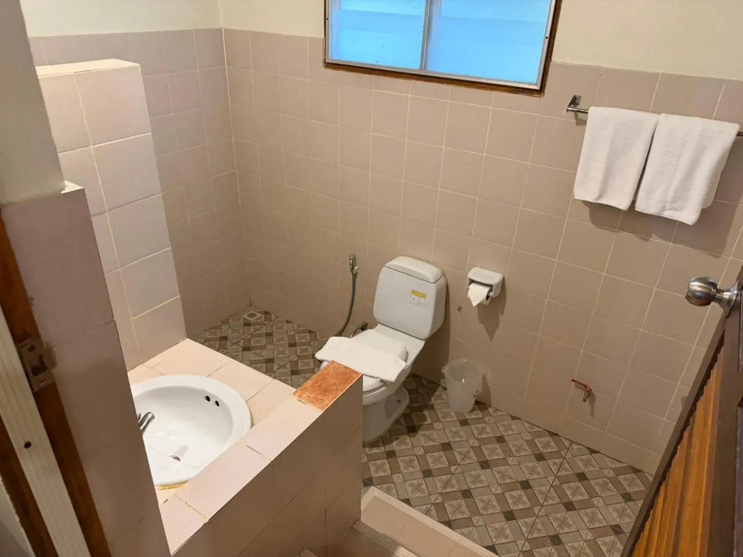 Bathroom in Baan Pun Sook Resort Bathroom in Baan Pun Sook Resort