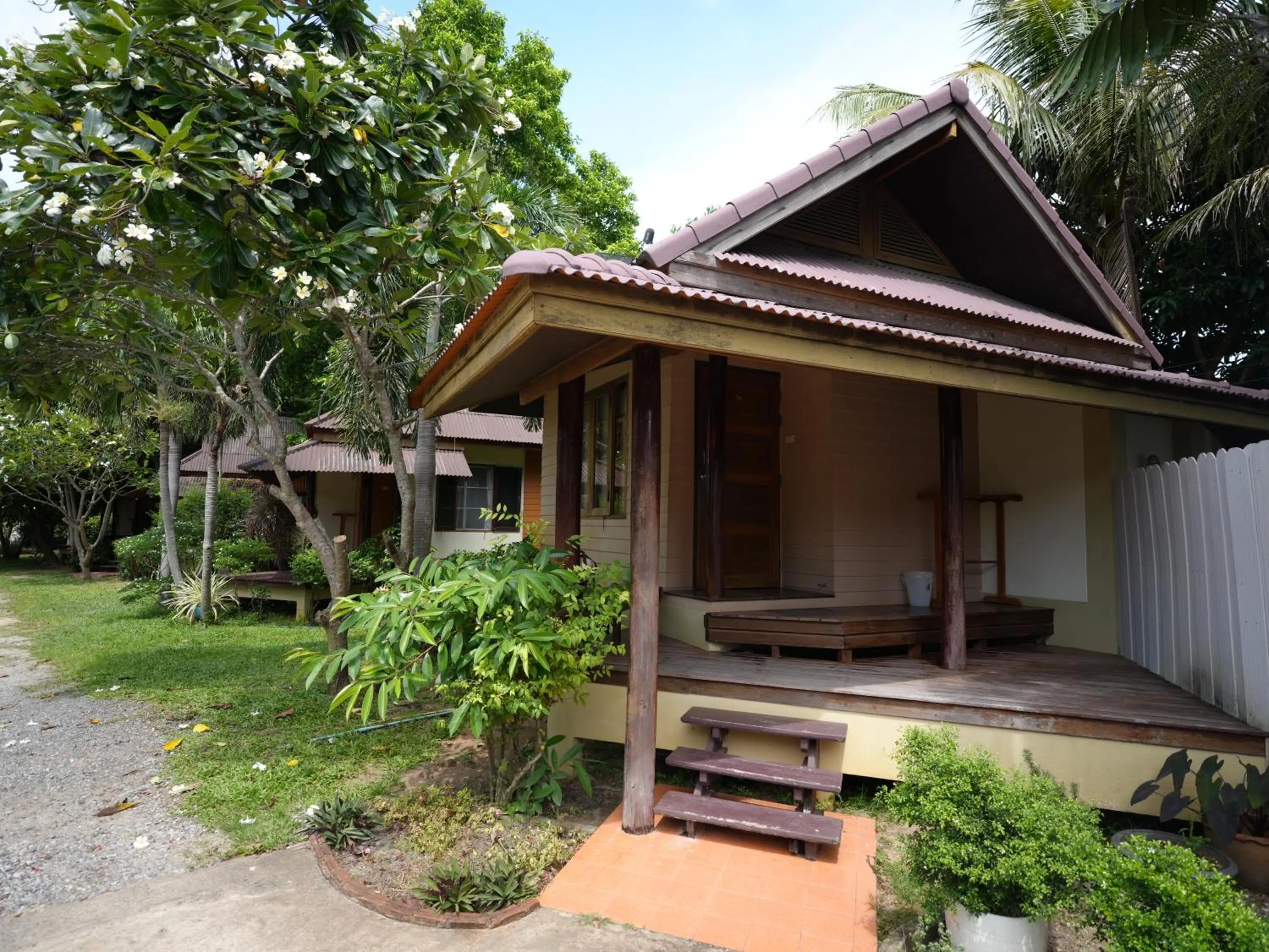 Property building in Baan Pun Sook Resort