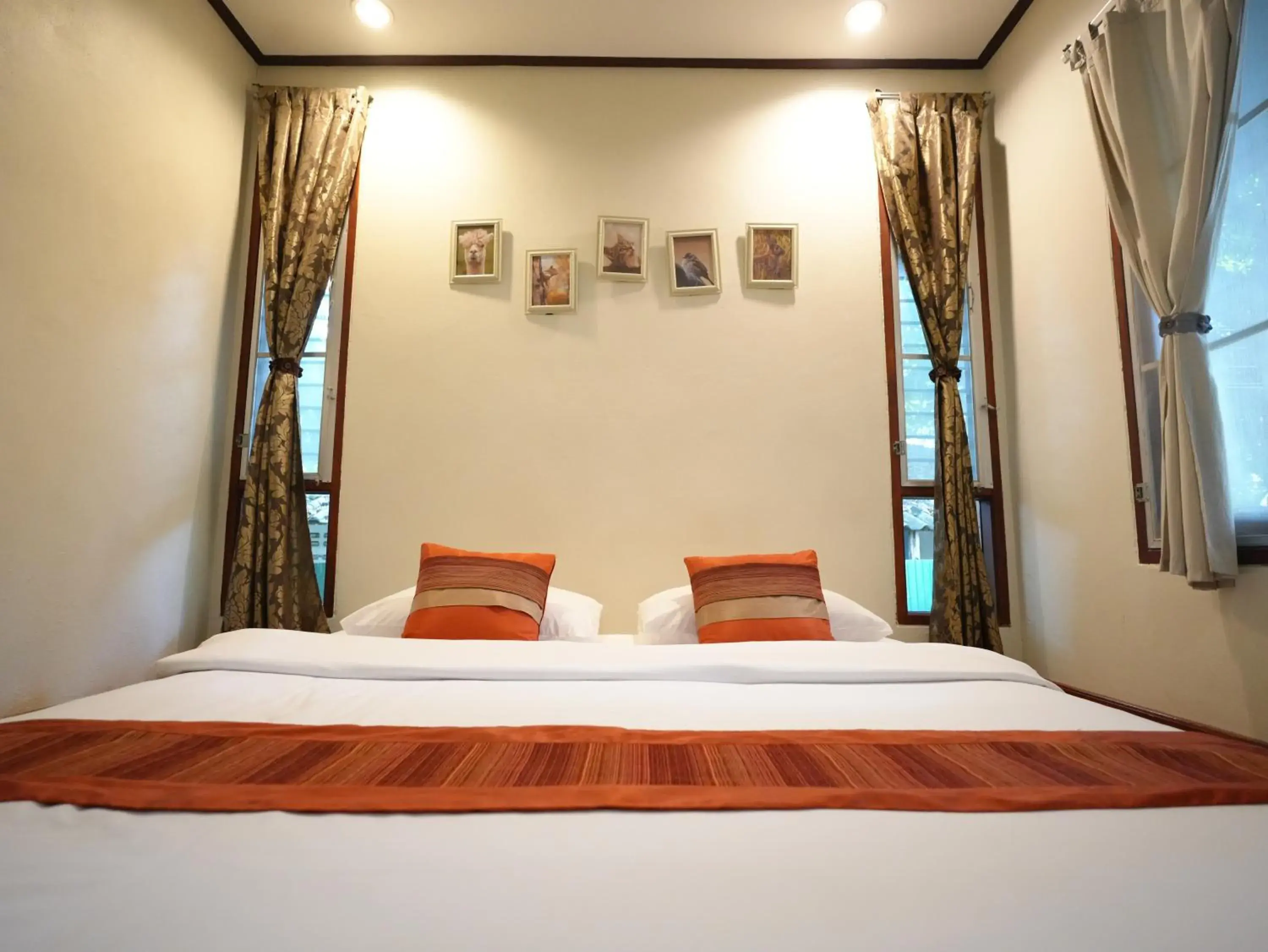 Bedroom, Bed in Baan Pun Sook Resort Bedroom, Bed in Baan Pun Sook Resort