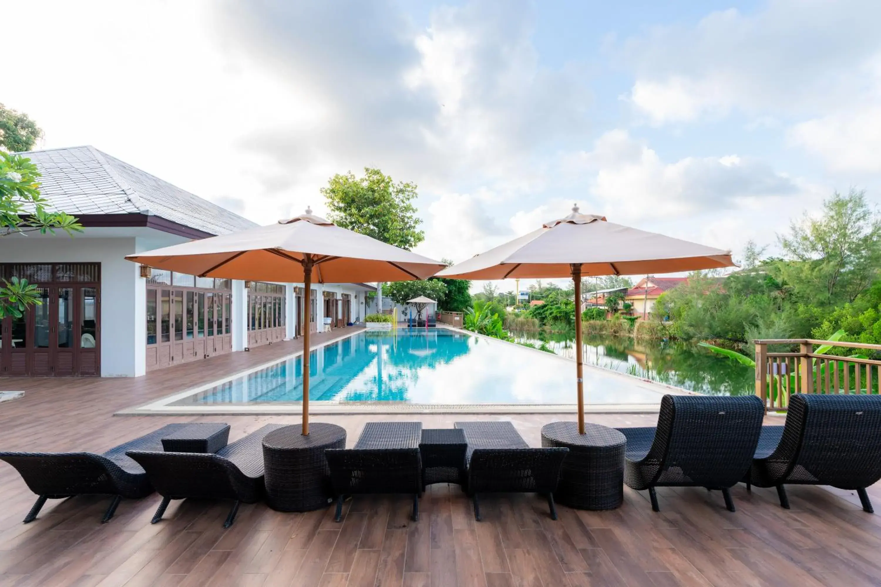 Swimming pool in Baan Pun Sook Resort Swimming pool in Baan Pun Sook Resort