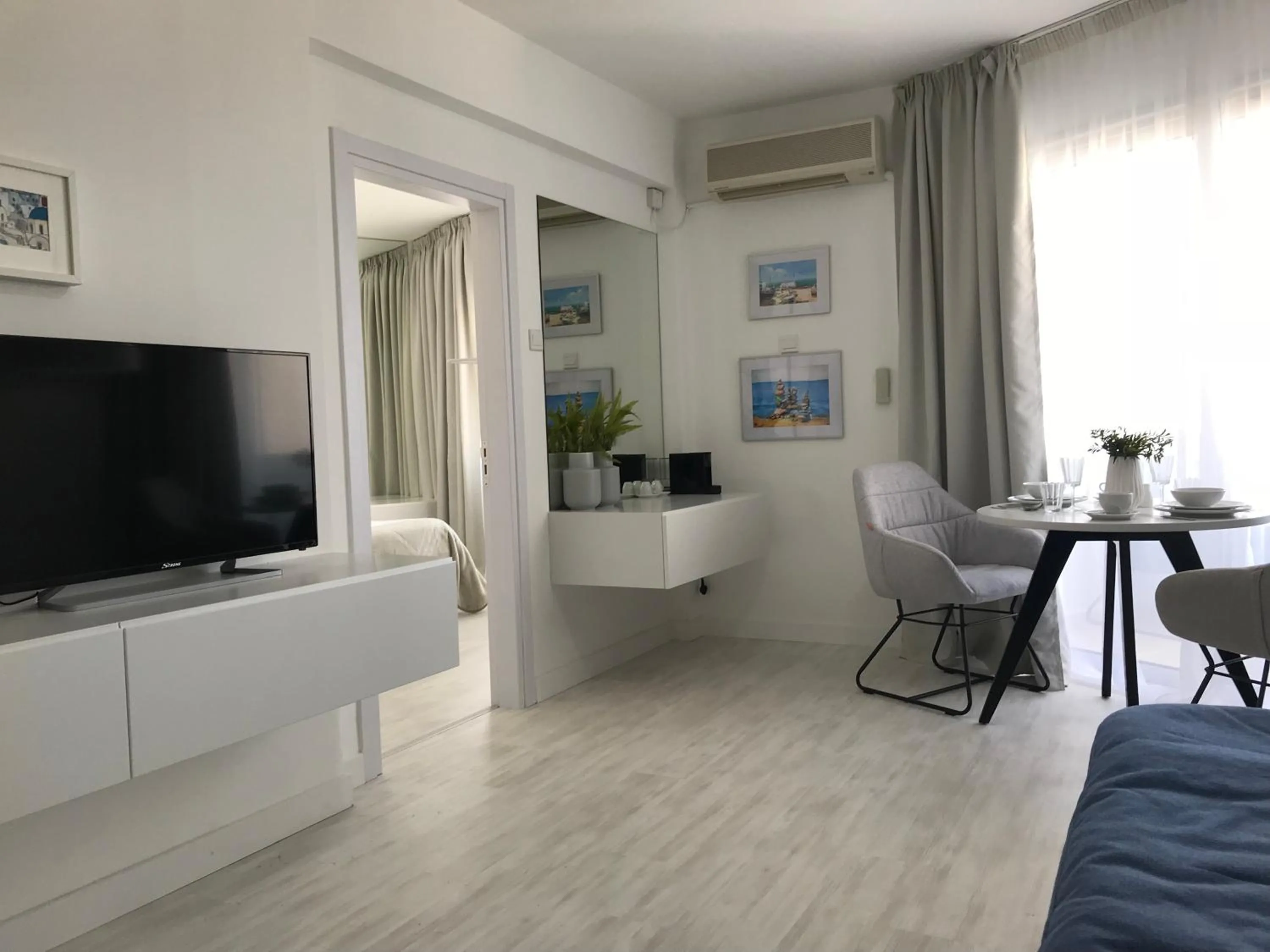 Sea View Holiday Apartment