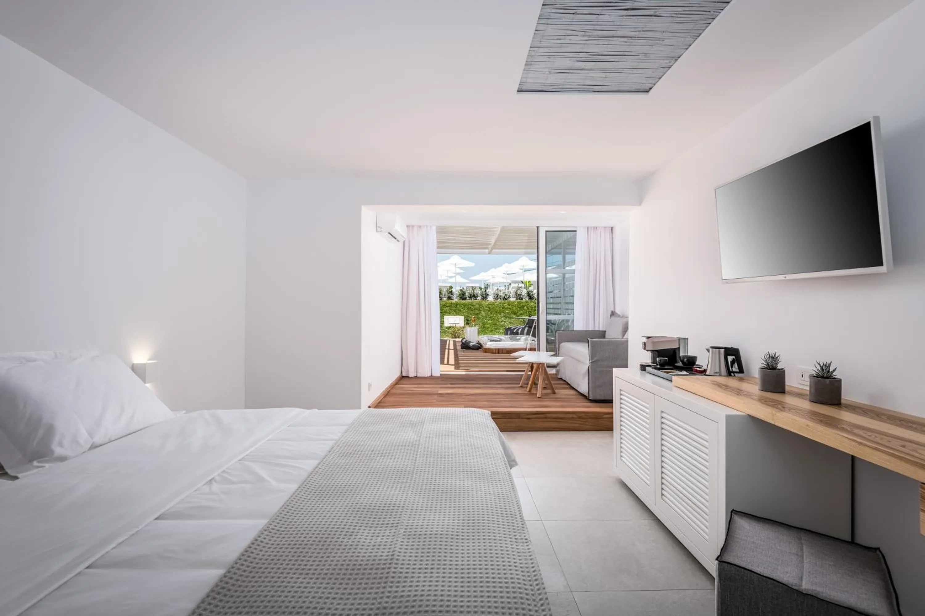 Bedroom, Bed in Kantouni Beach Boutique Hotel