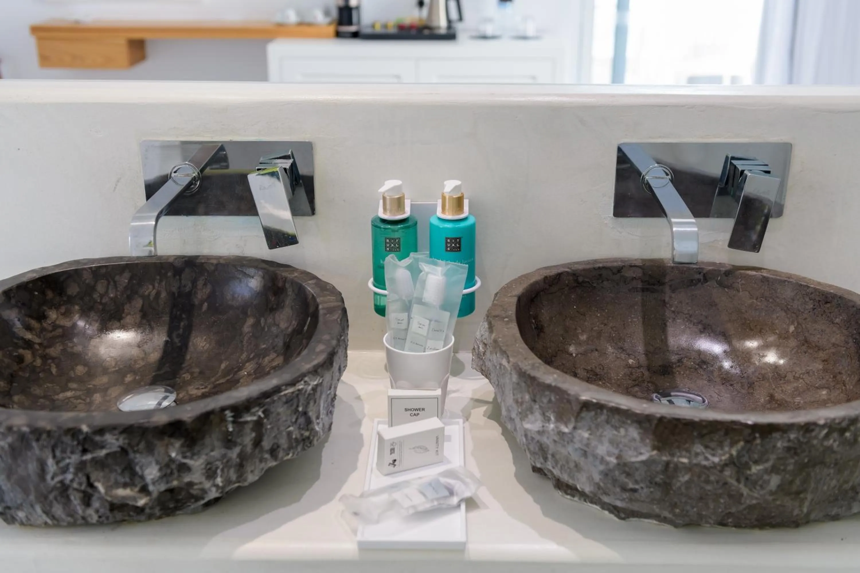 Bathroom in Kantouni Beach Boutique Hotel