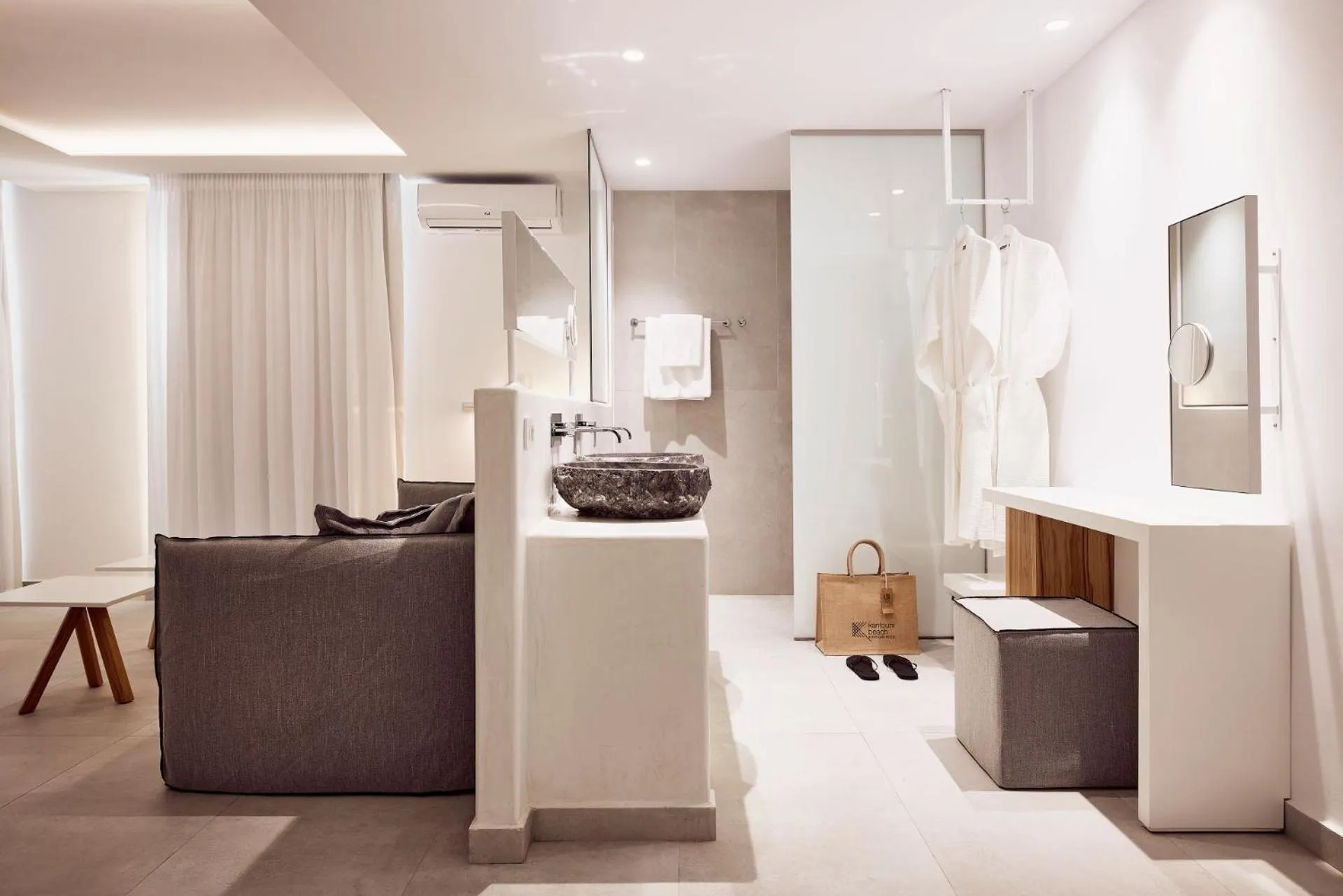 Bathroom in Kantouni Beach Boutique Hotel