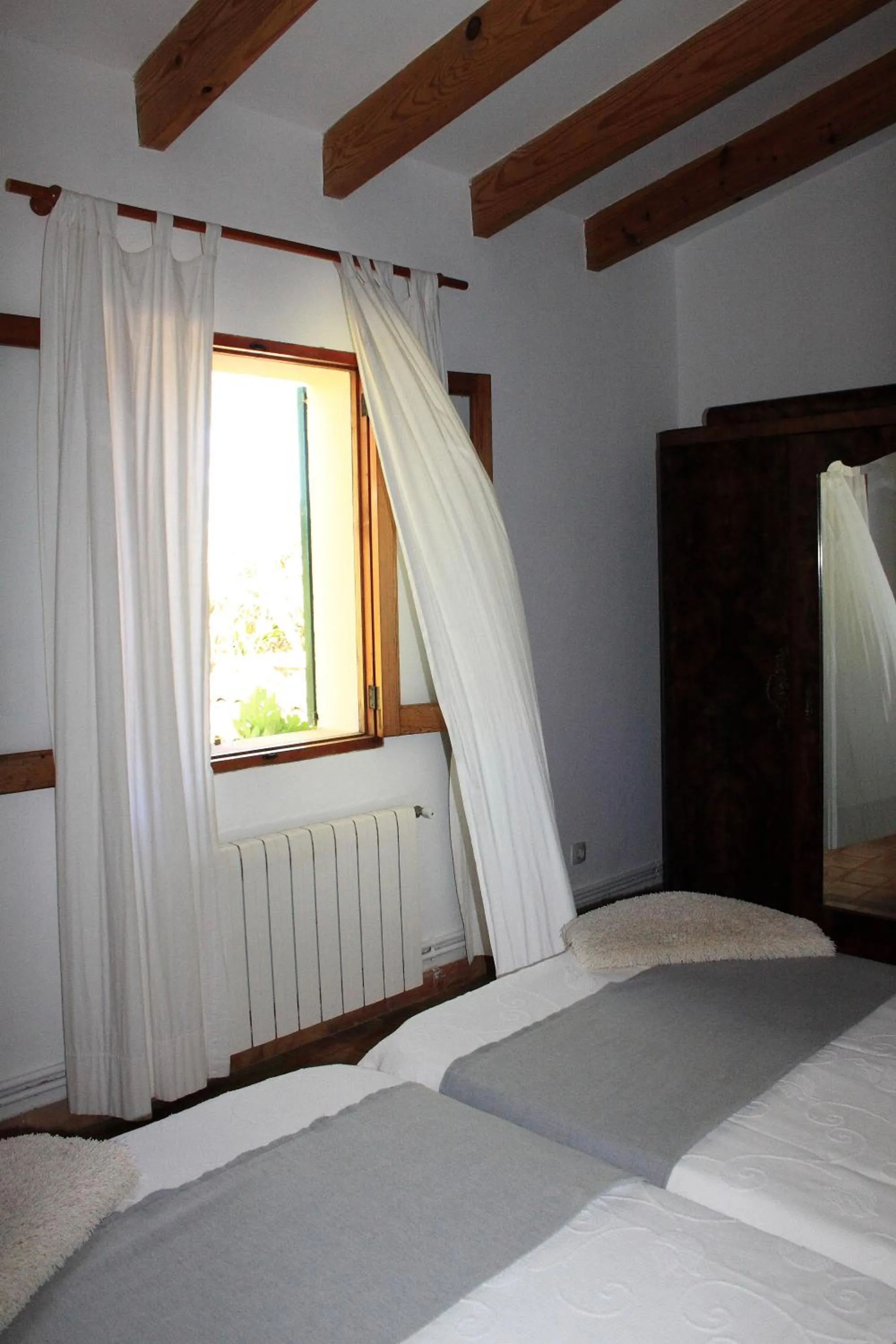 Bedroom, Bed in Petit Hotel Es Figueral