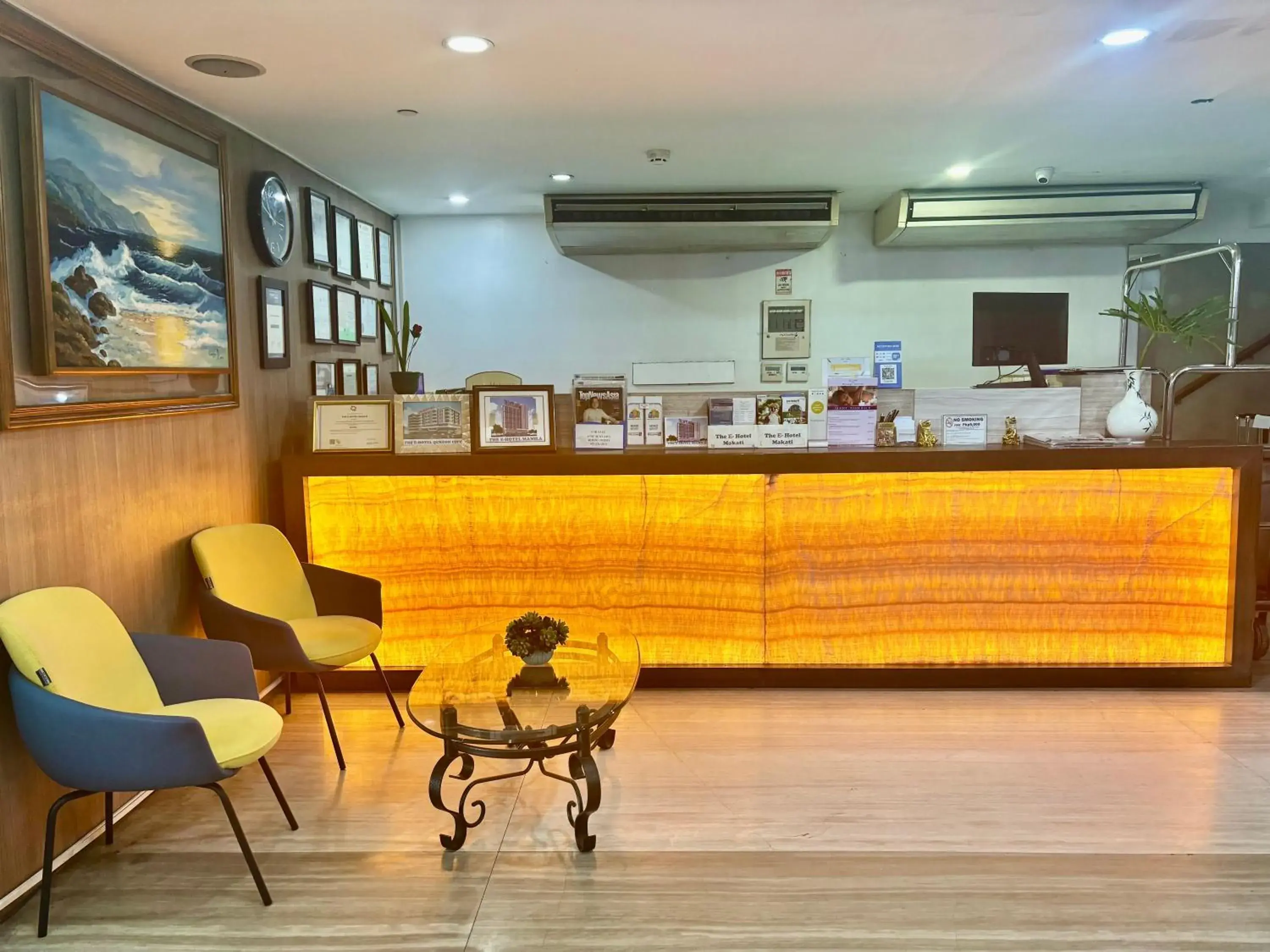 Seating area in The E-Hotel Makati Seating area in The E-Hotel Makati