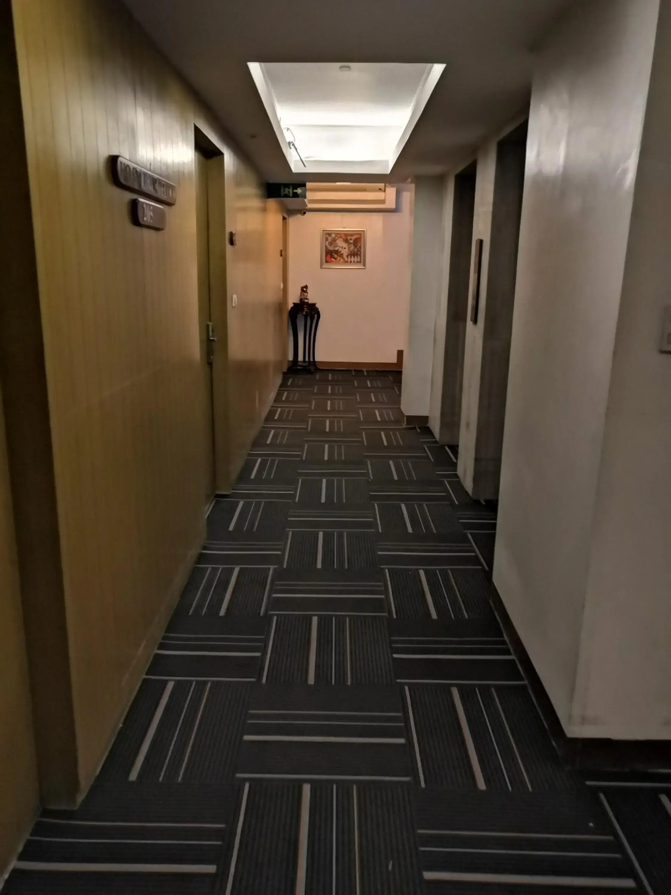 Area and facilities in The E-Hotel Makati Area and facilities in The E-Hotel Makati