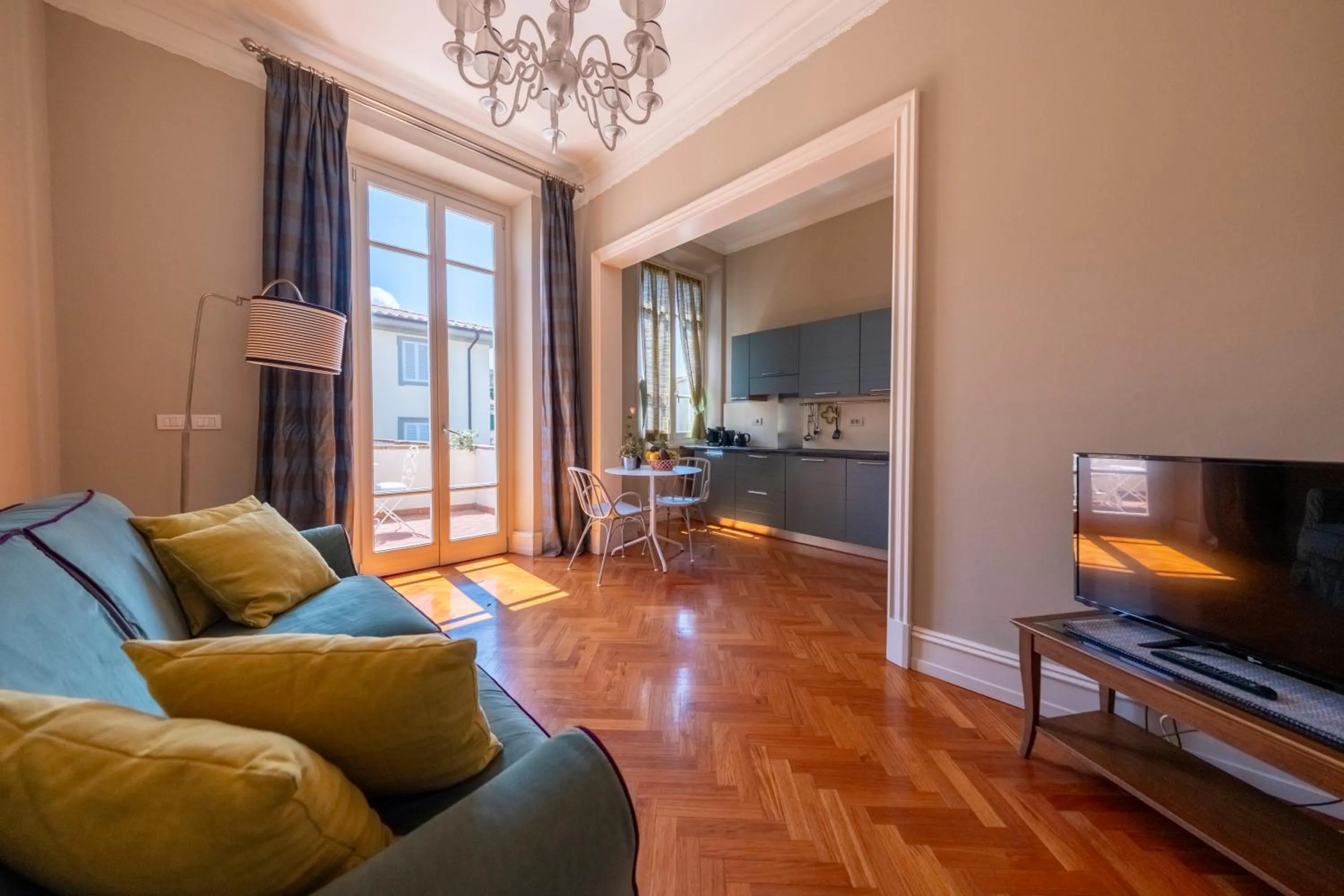 Living room in Serristori Palace Residence