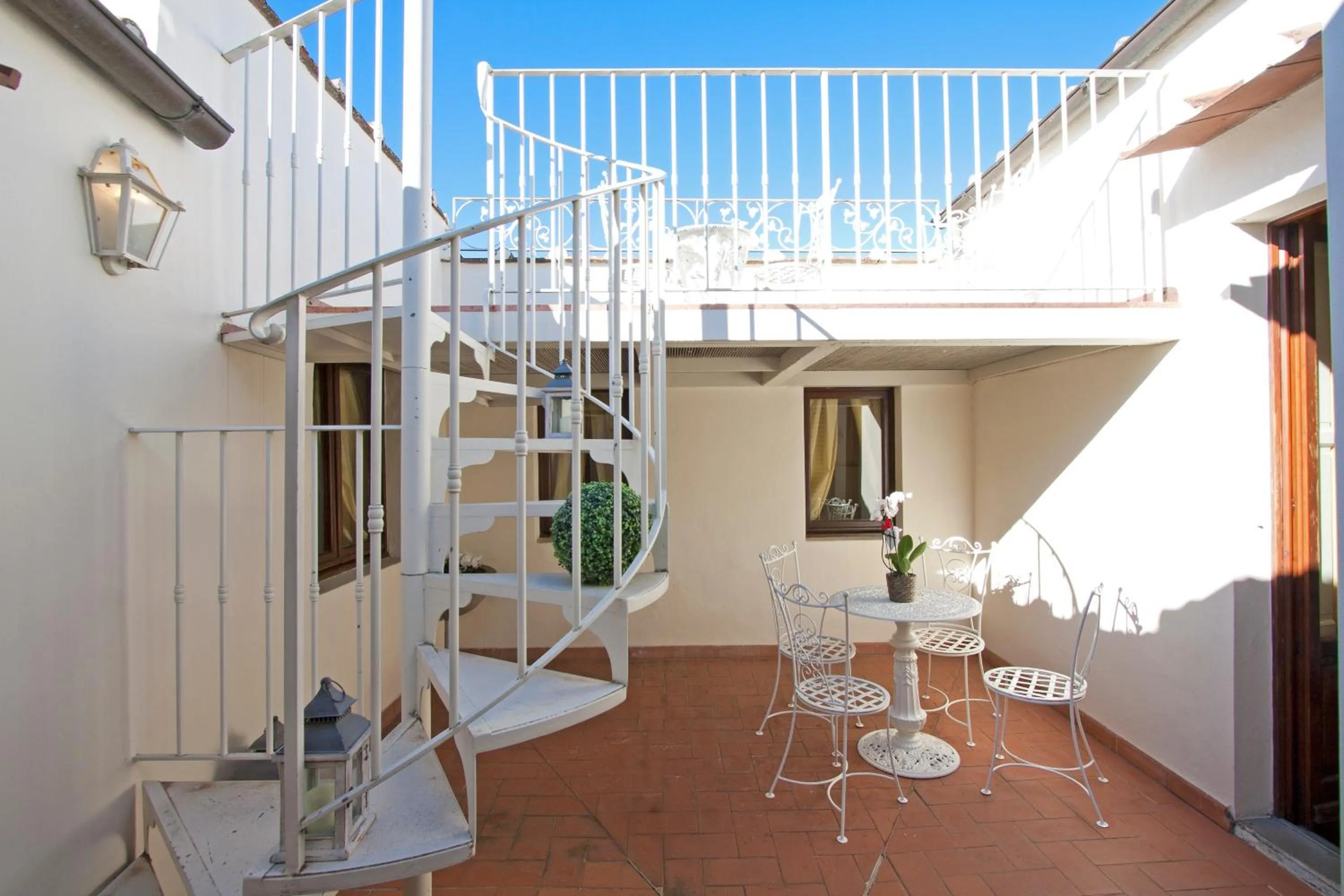 Balcony/Terrace in Serristori Palace Residence