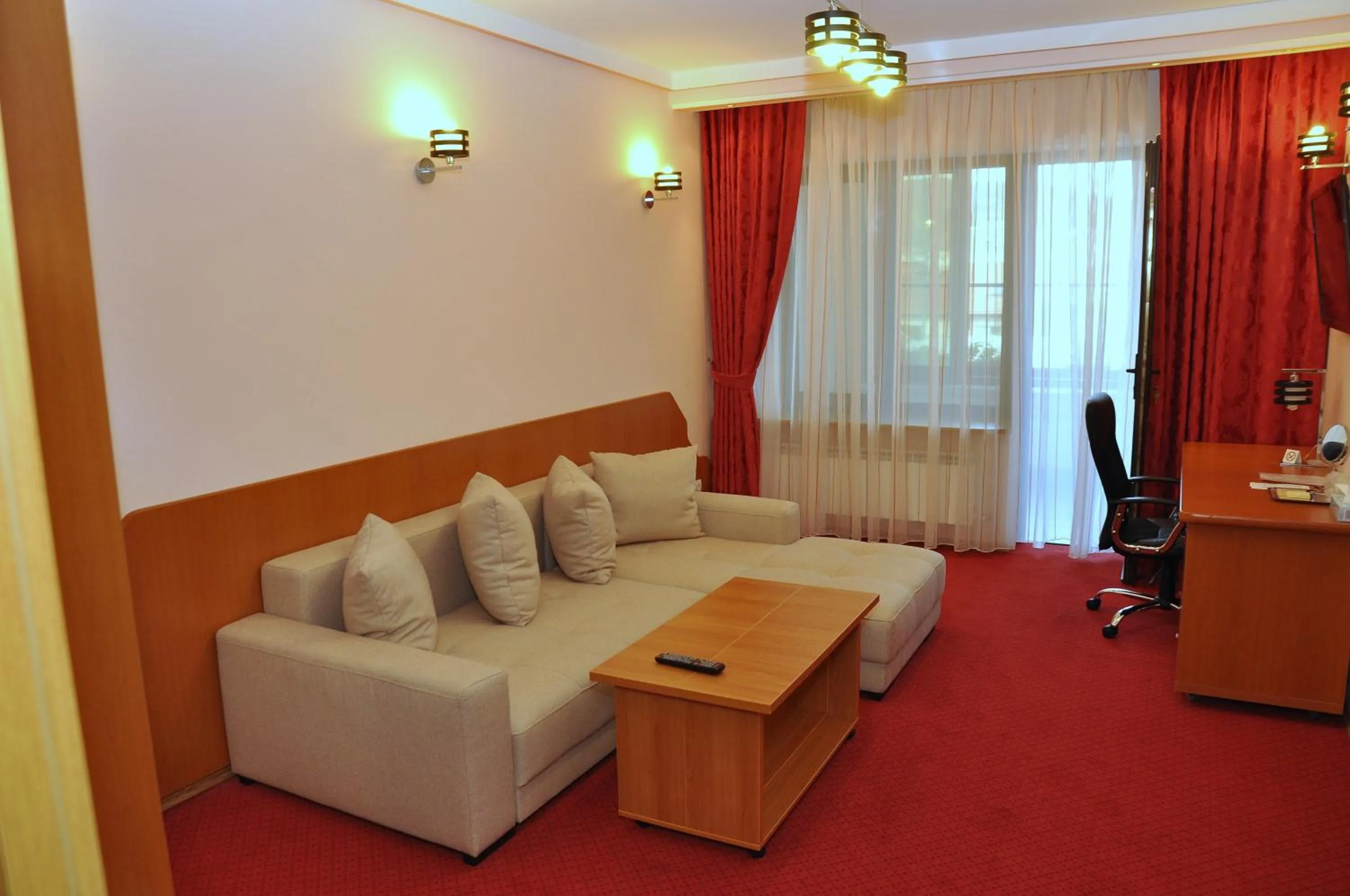 Living room in Pensiunea President