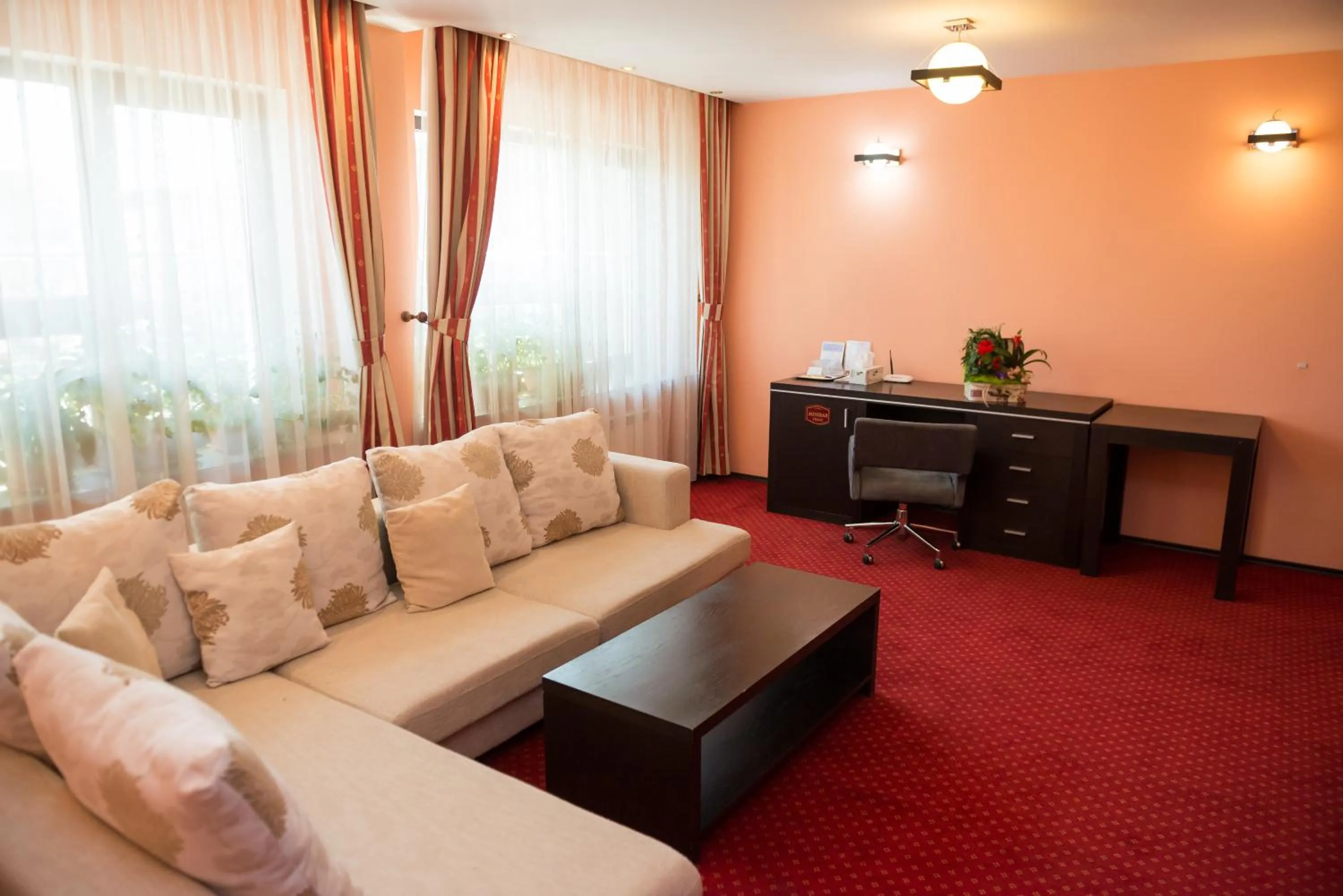 Seating area in Pensiunea President