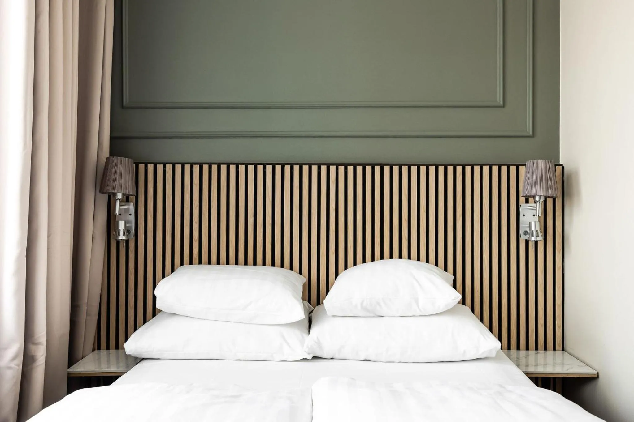 Bed in Comfort Hotel Linköping City