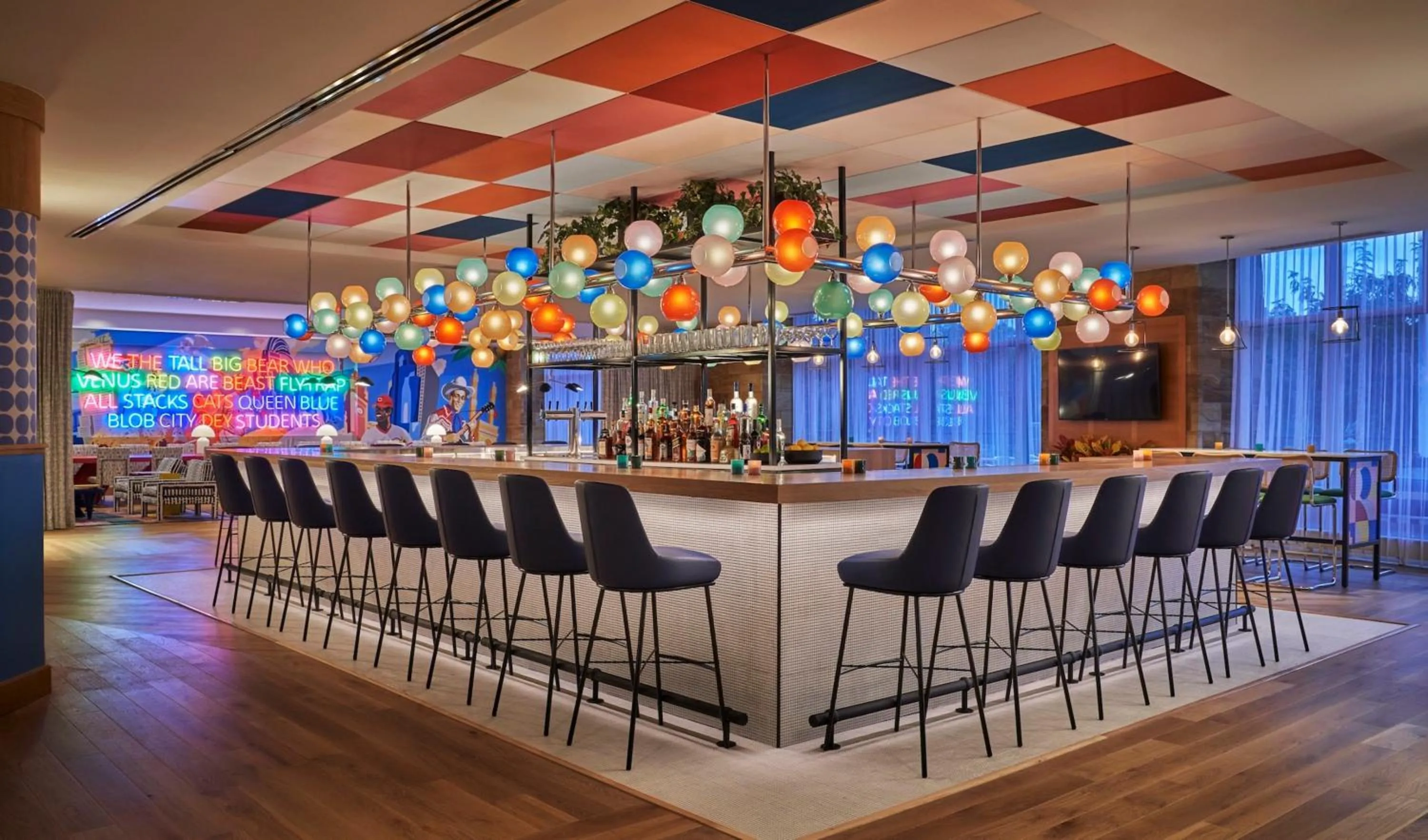 Restaurant/places to eat in Graduate by Hilton Cincinnati