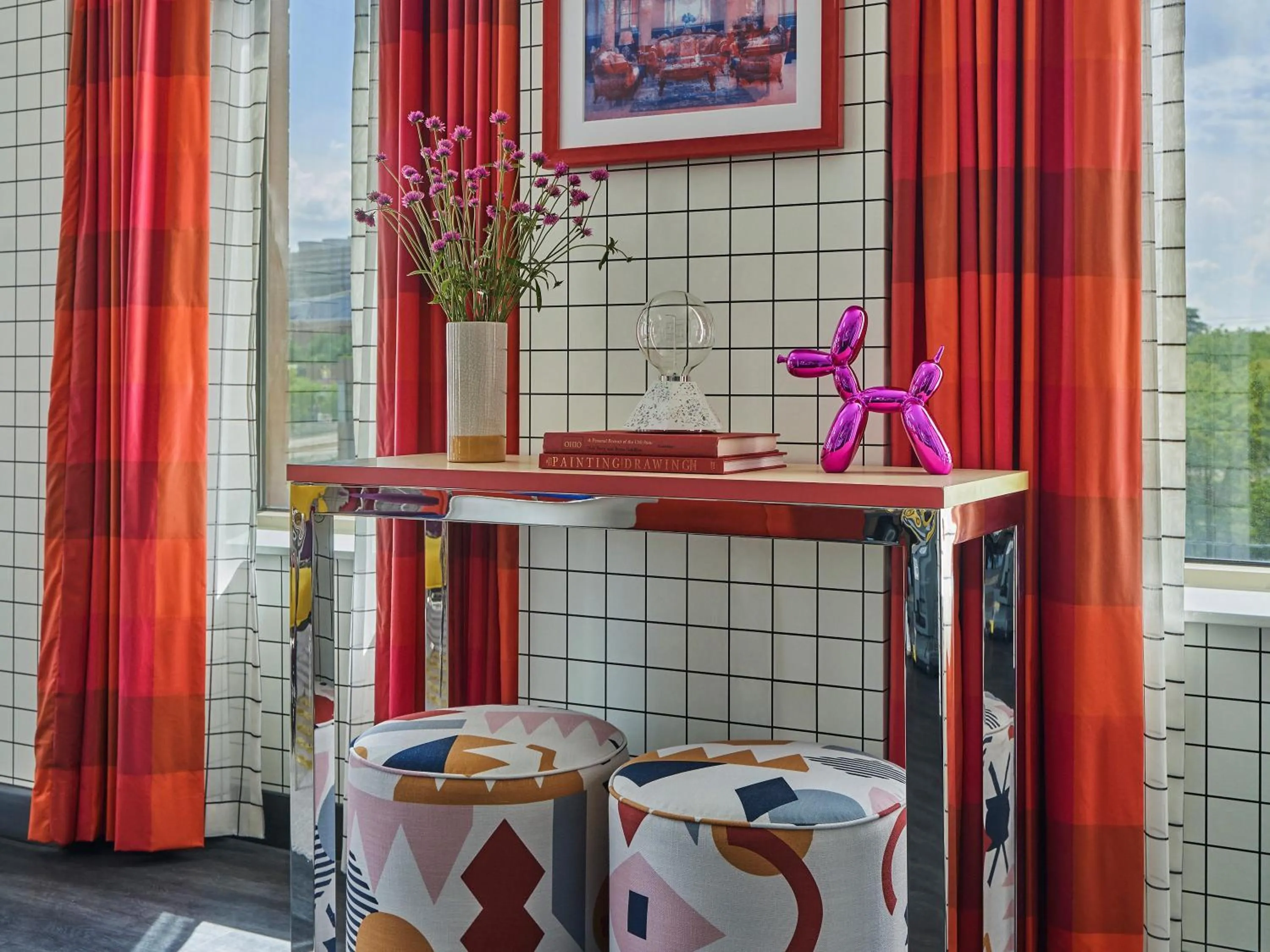 Decorative detail in Graduate by Hilton Cincinnati