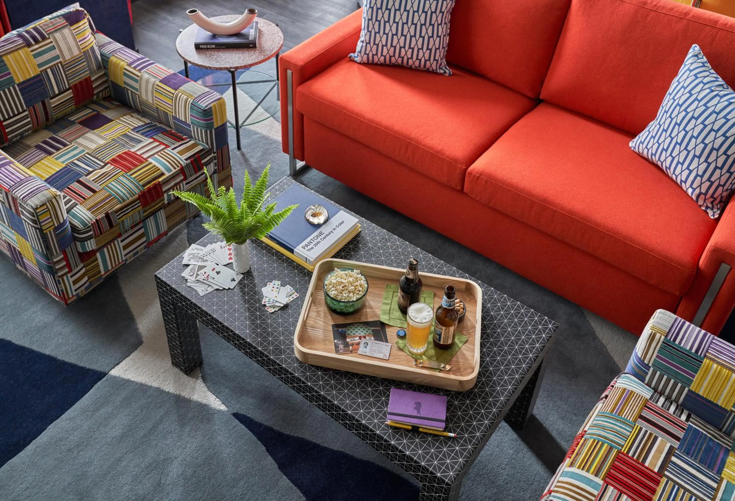 Seating area in Graduate by Hilton Cincinnati