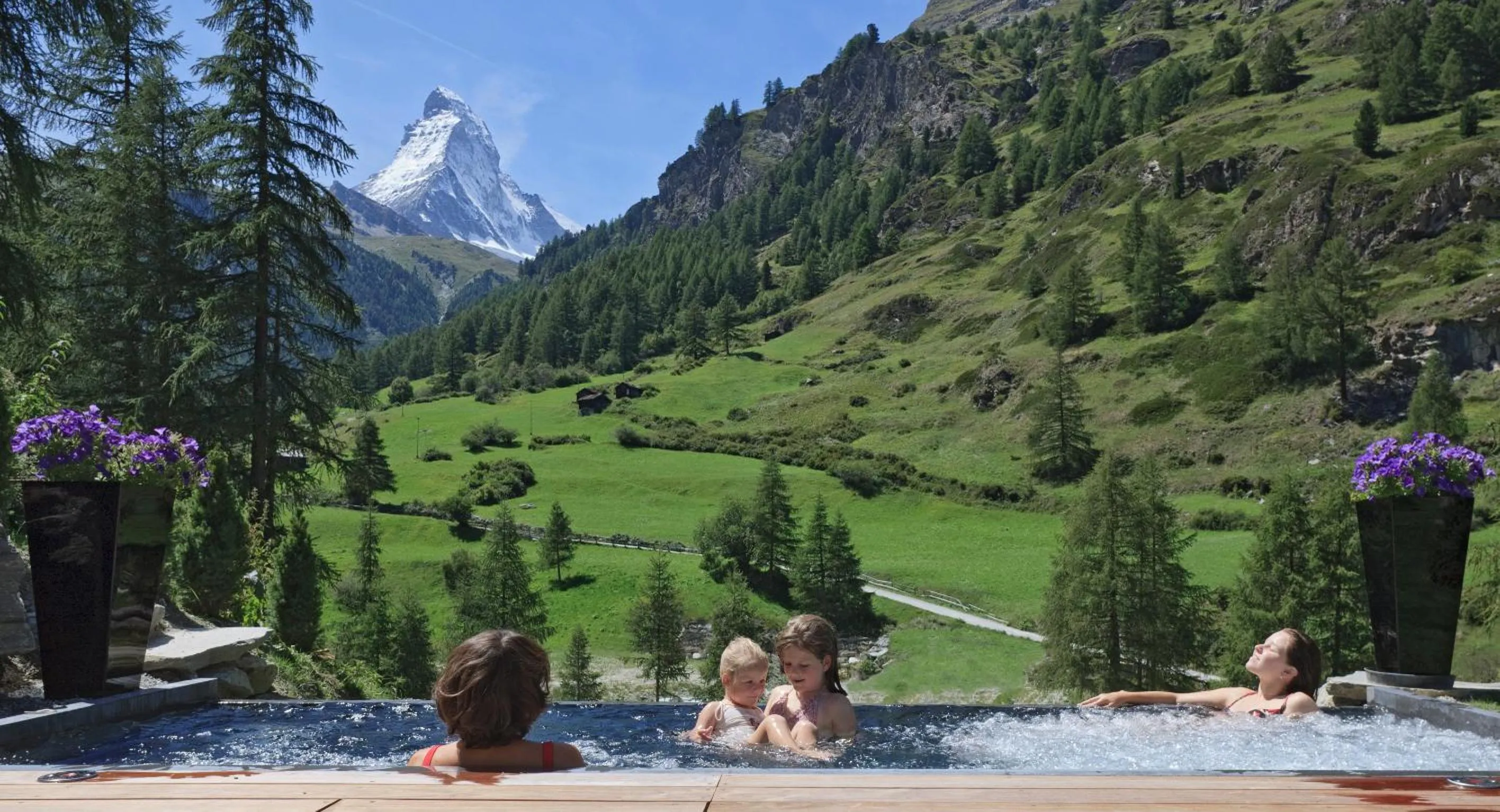 View (from property/room) in Suitenhotel Zurbriggen