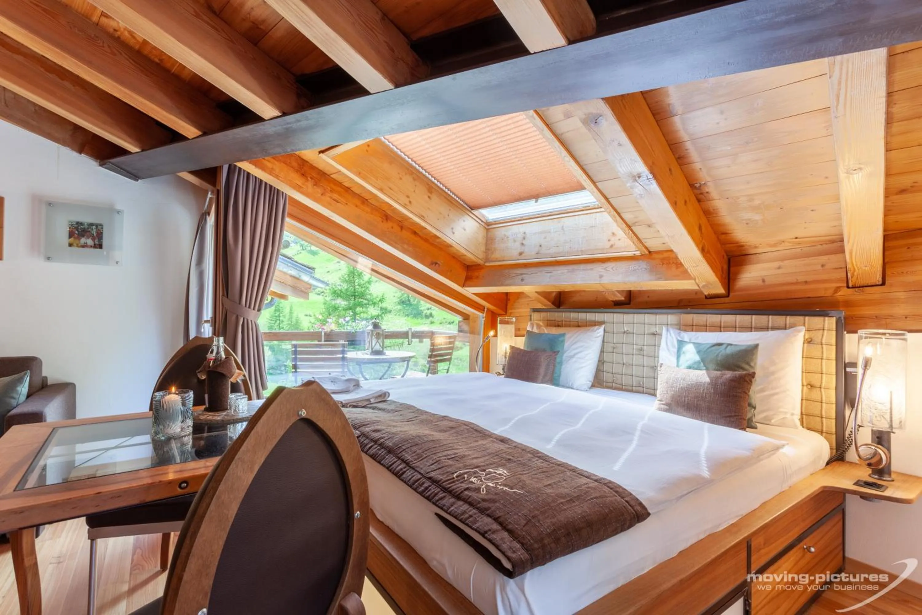 Bed in Suitenhotel Zurbriggen