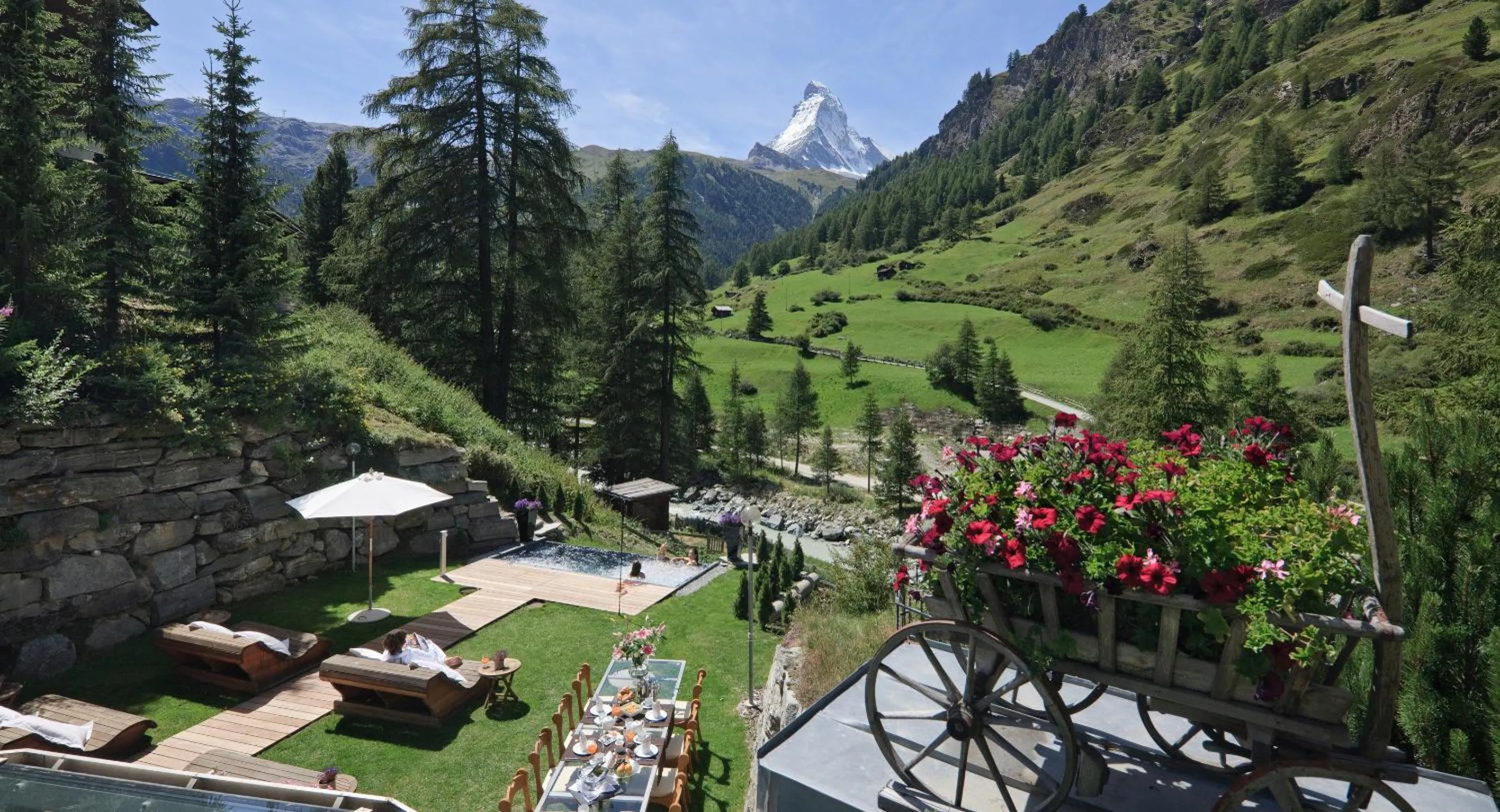 View (from property/room) in Suitenhotel Zurbriggen