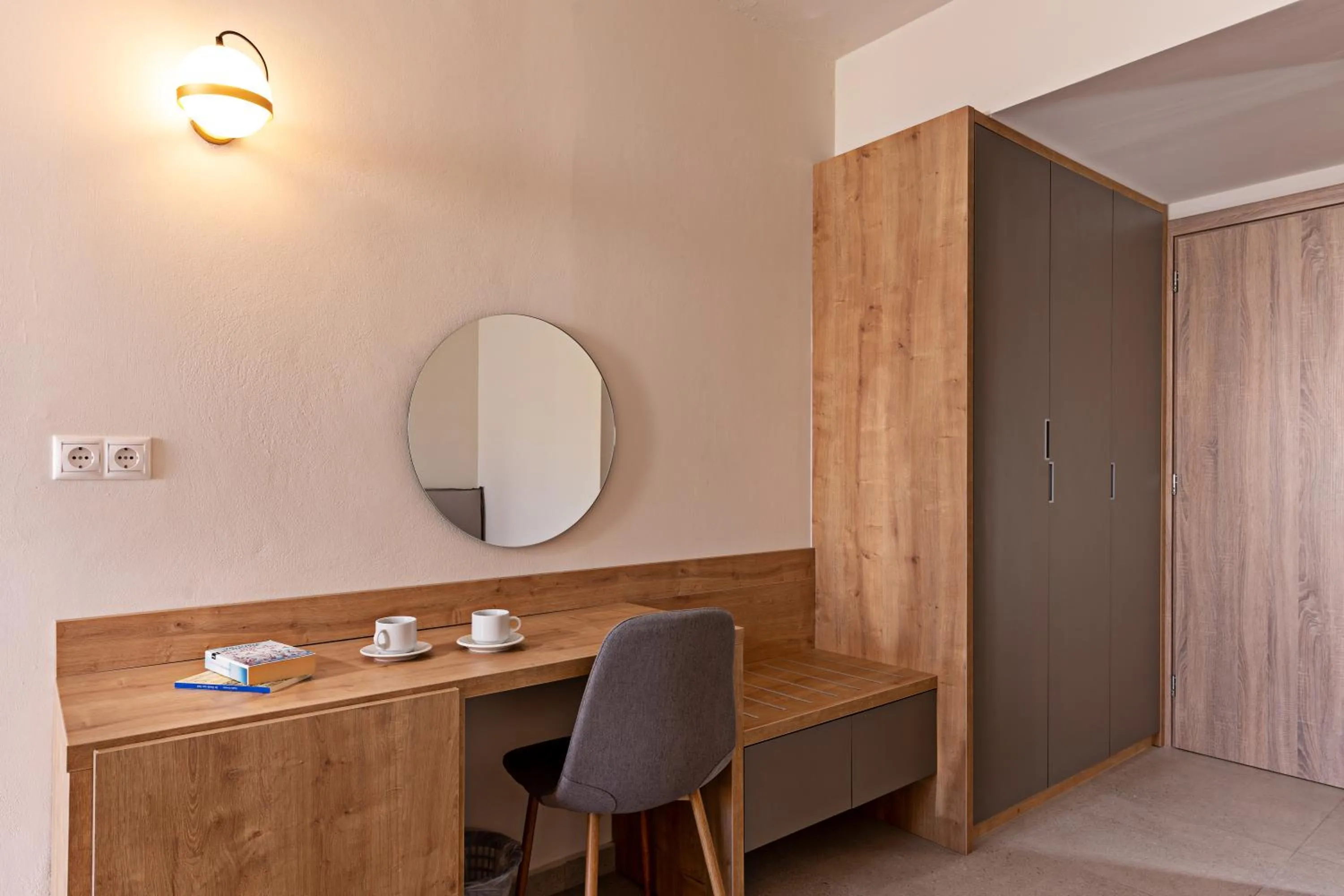 Photo of the whole room in Hotel Kathrin Beach