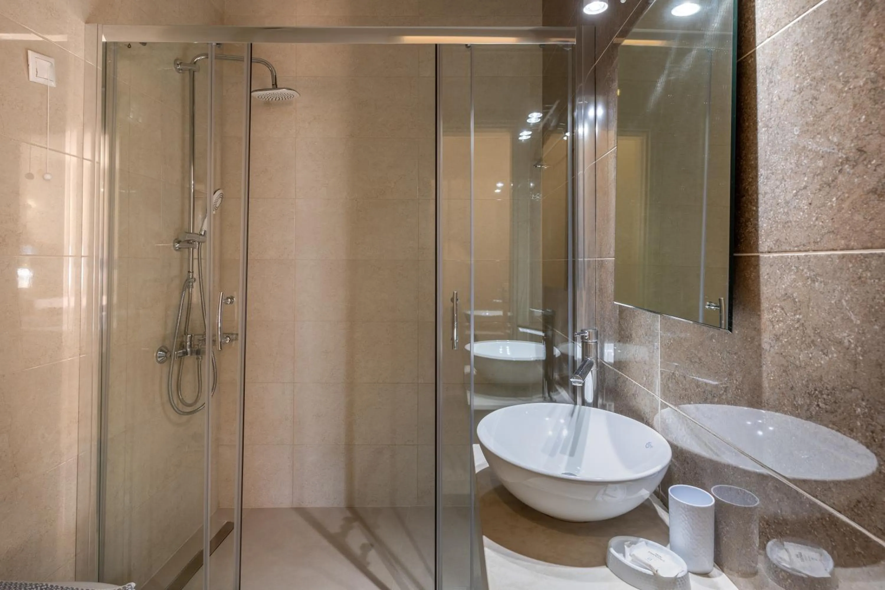 Bathroom in Hotel Kathrin Beach