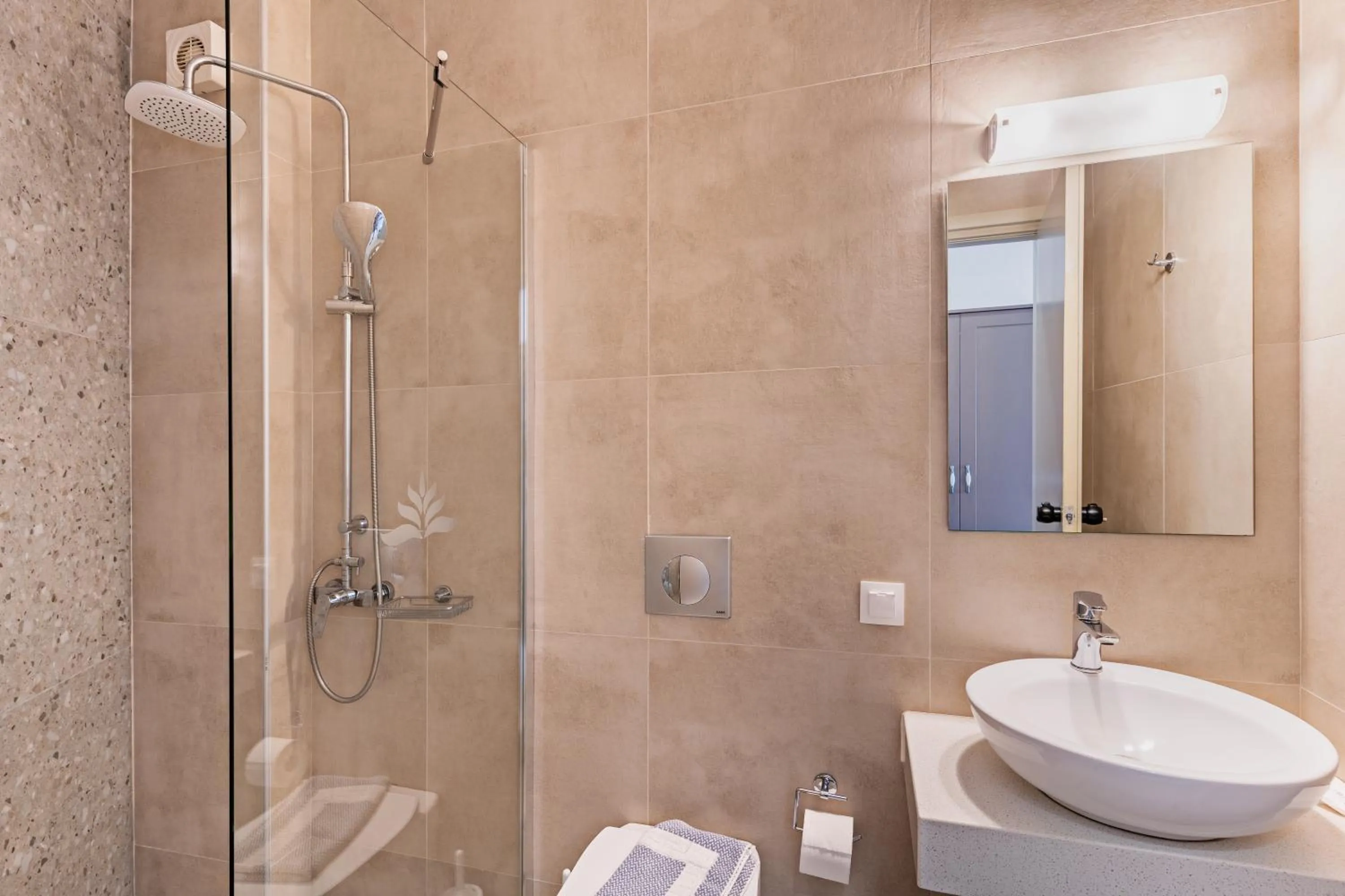 Bathroom in Hotel Kathrin Beach