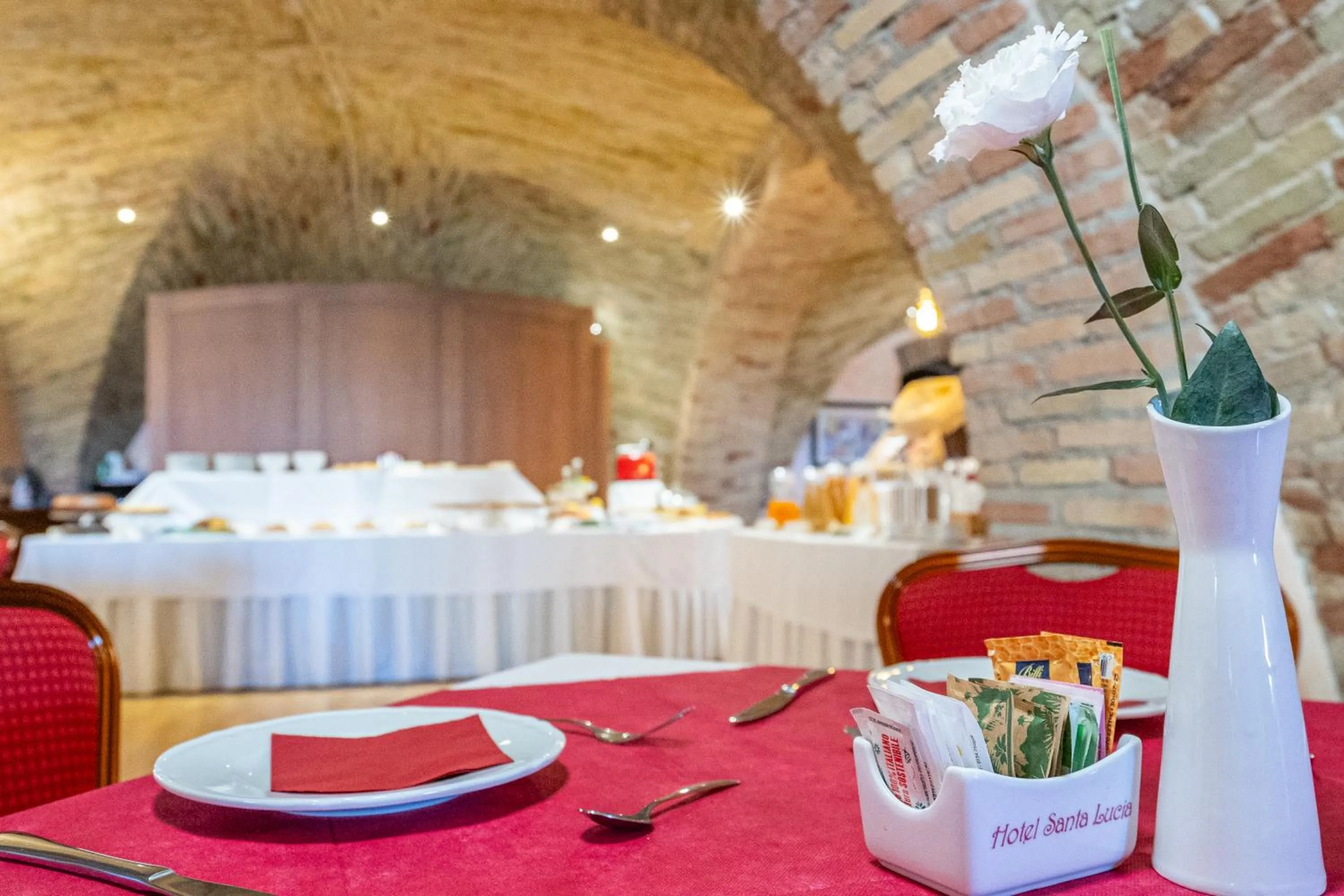 Restaurant/places to eat in Art Hotel Santa Lucia