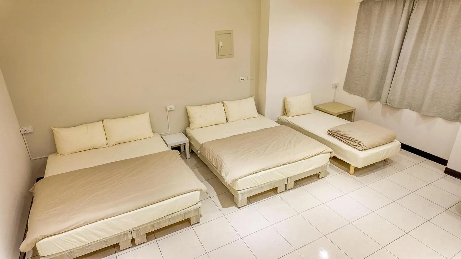 Photo of the whole room, Bed in Maybe Homestay Photo of the whole room, Bed in Maybe Homestay