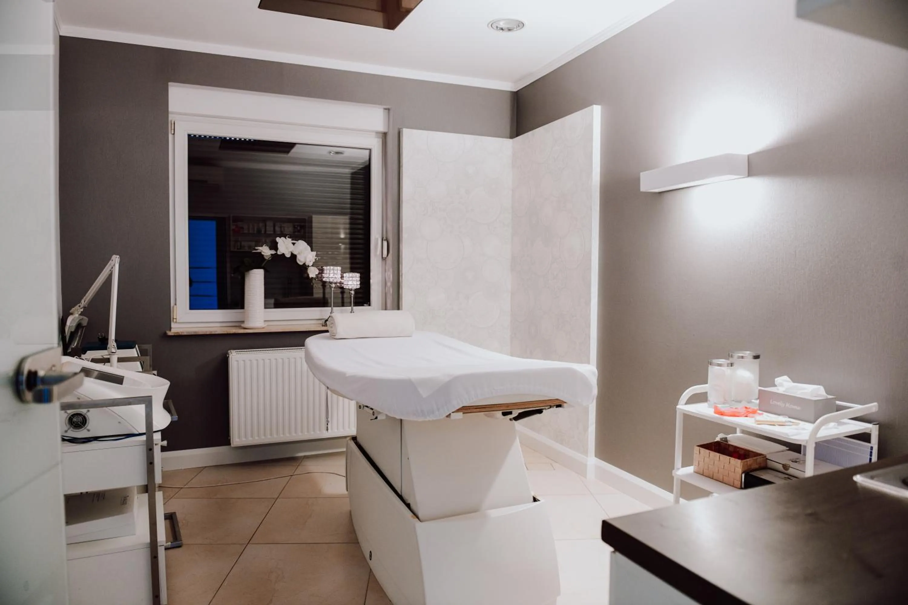 Massage in Aroma Stone Hotel Spa