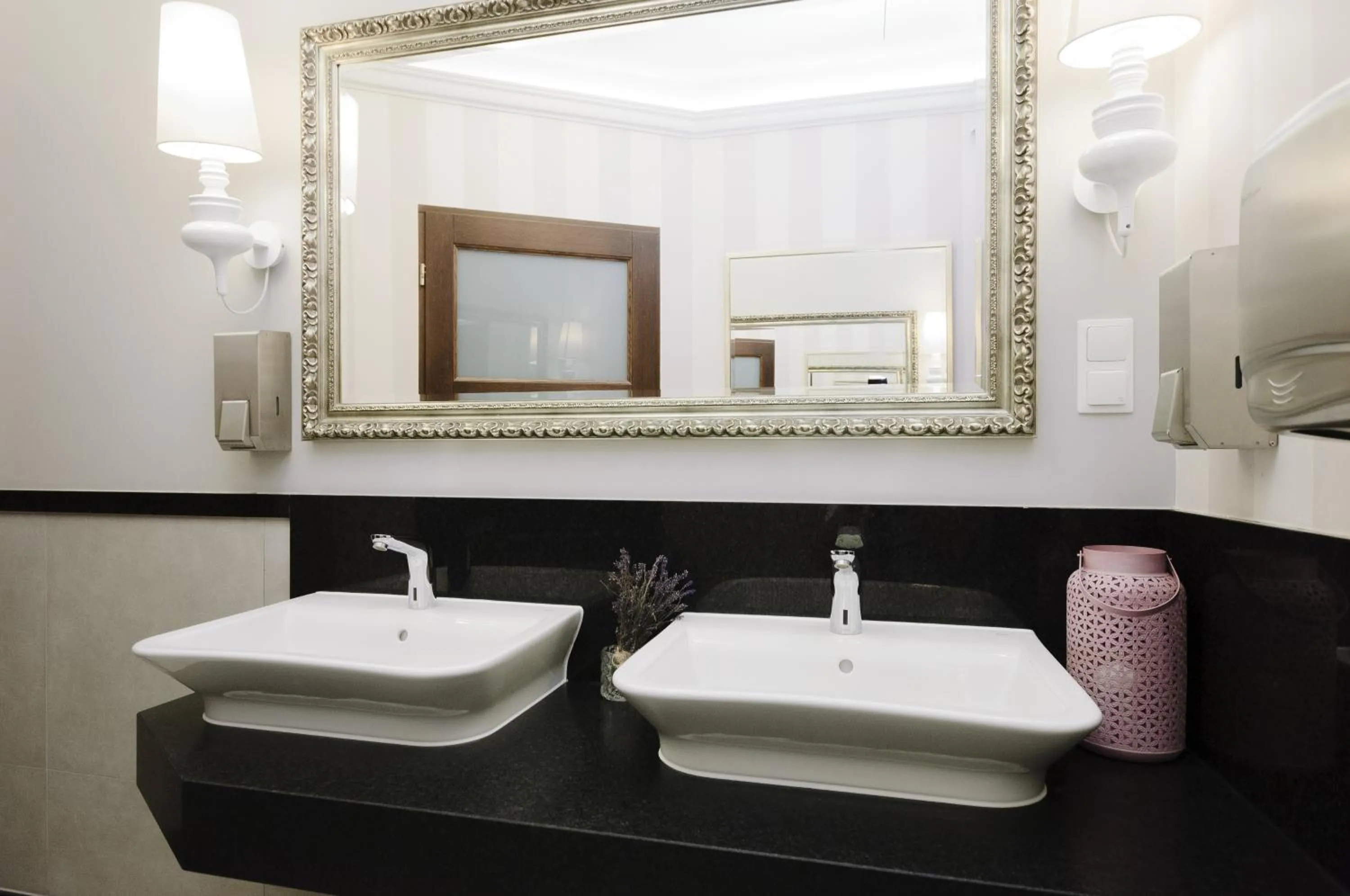 Bathroom in Hotel Korona Spa & Wellness