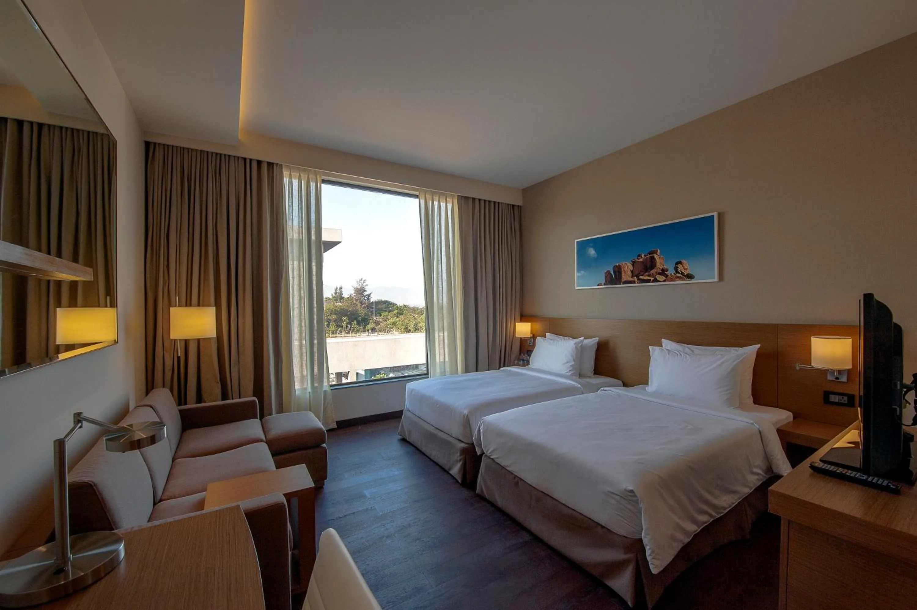 Photo of the whole room, Bed in Hyatt Place Hampi