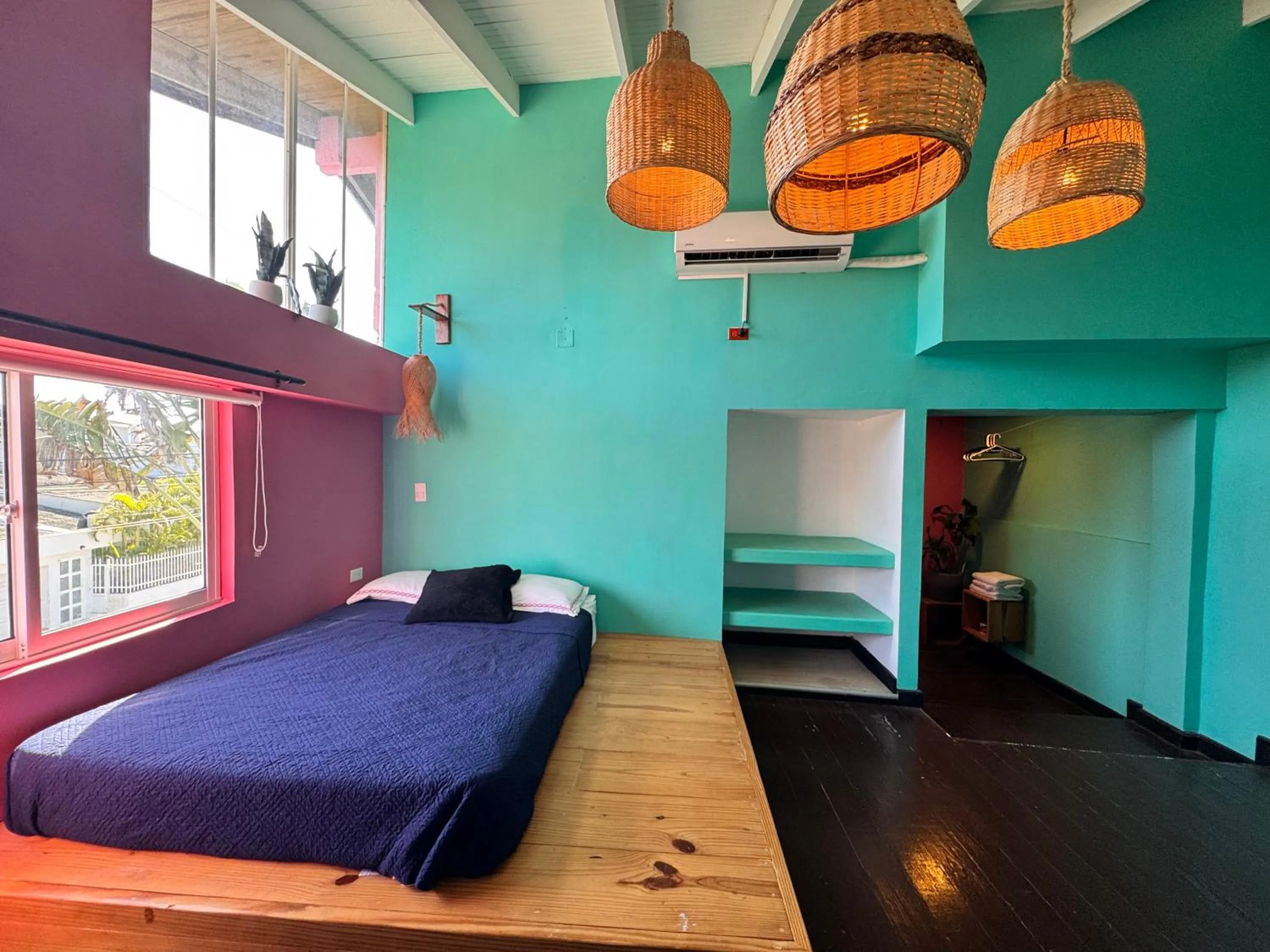 Bed in Be Happy Hotel