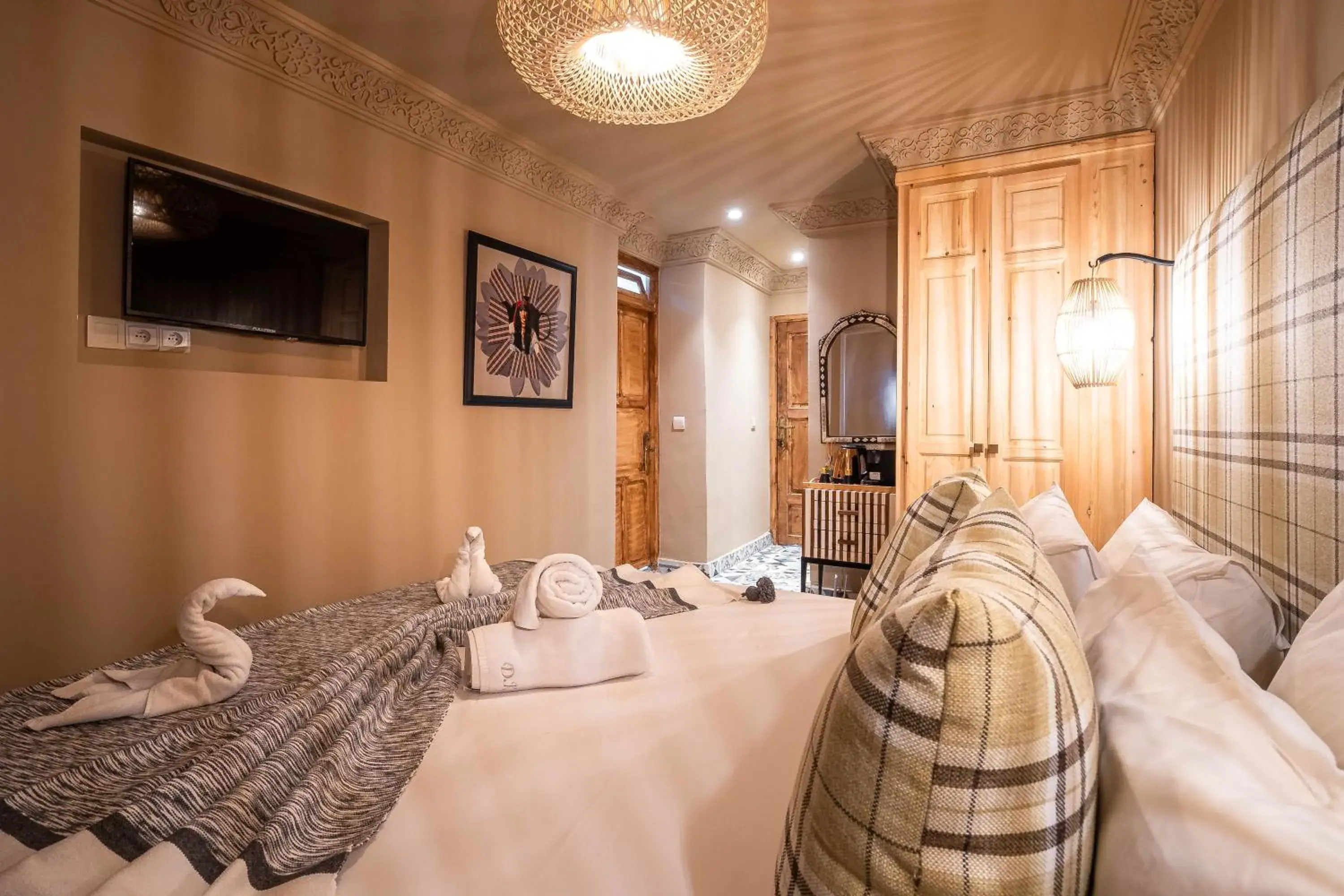 Deluxe Double Room in Dar Khmissa Riad & Spa Deluxe Double Room in Dar Khmissa Riad & Spa