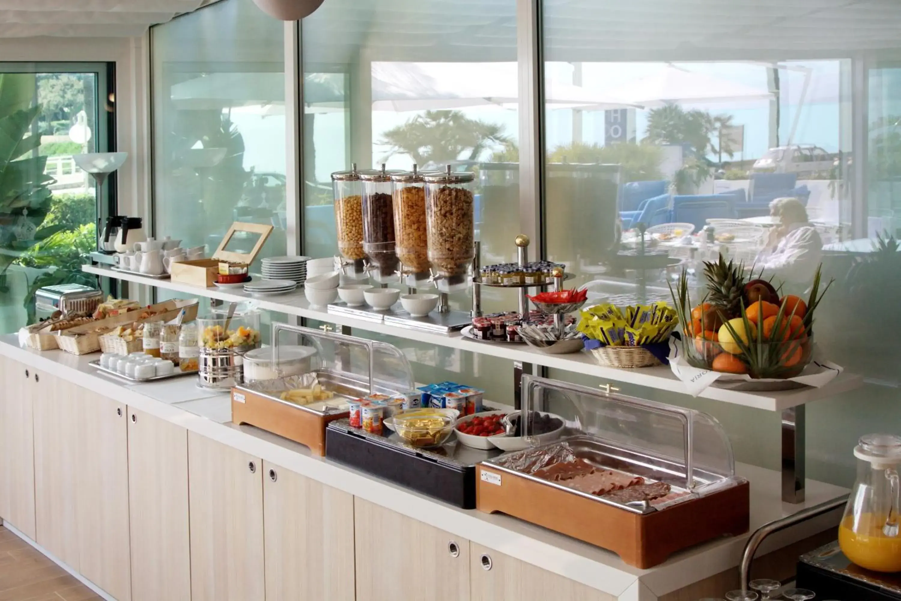 Food in Hotel Victoria Food in Hotel Victoria