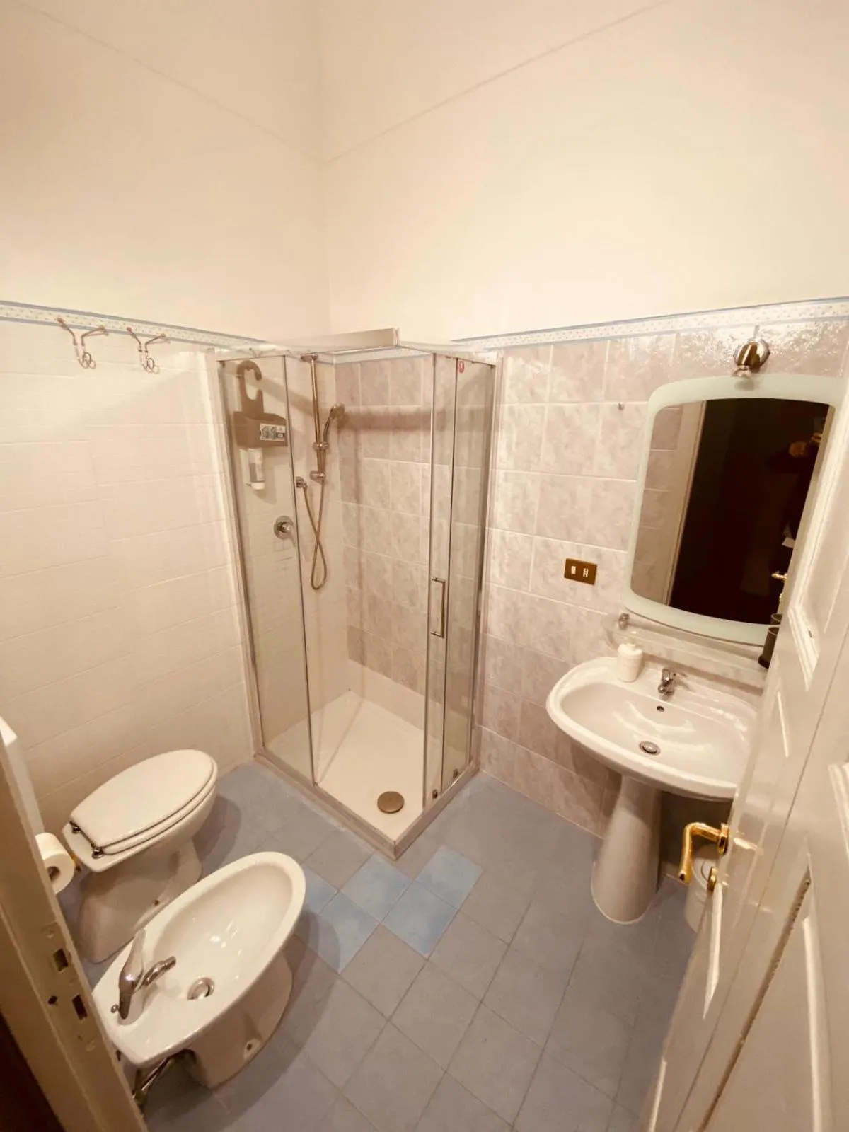 HH Hermoso Housing VALENZA