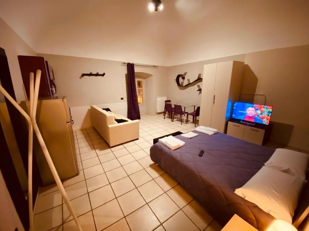 Bed in HH Hermoso Housing VALENZA