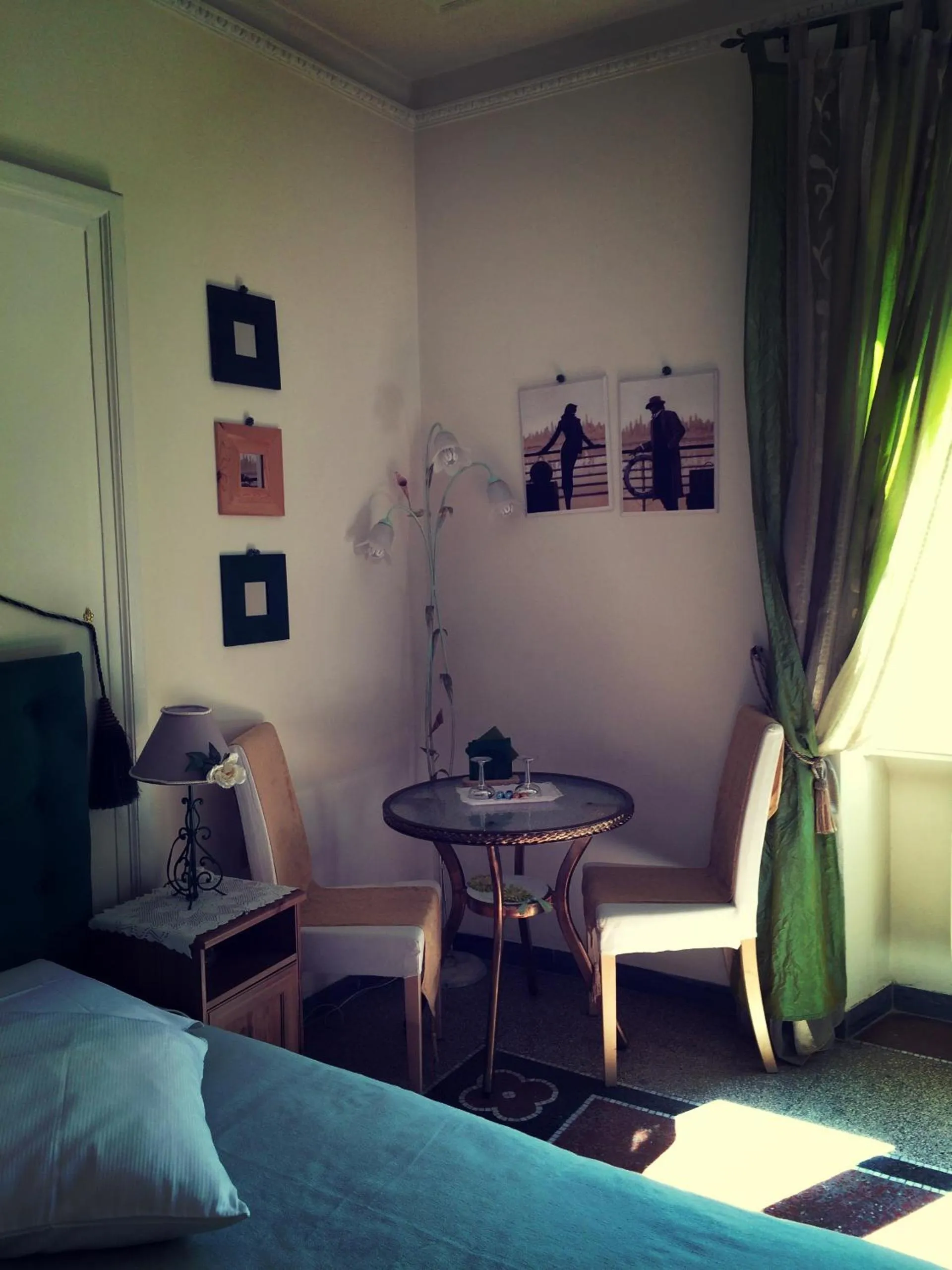 Decorative detail in B&B DolceVirginia