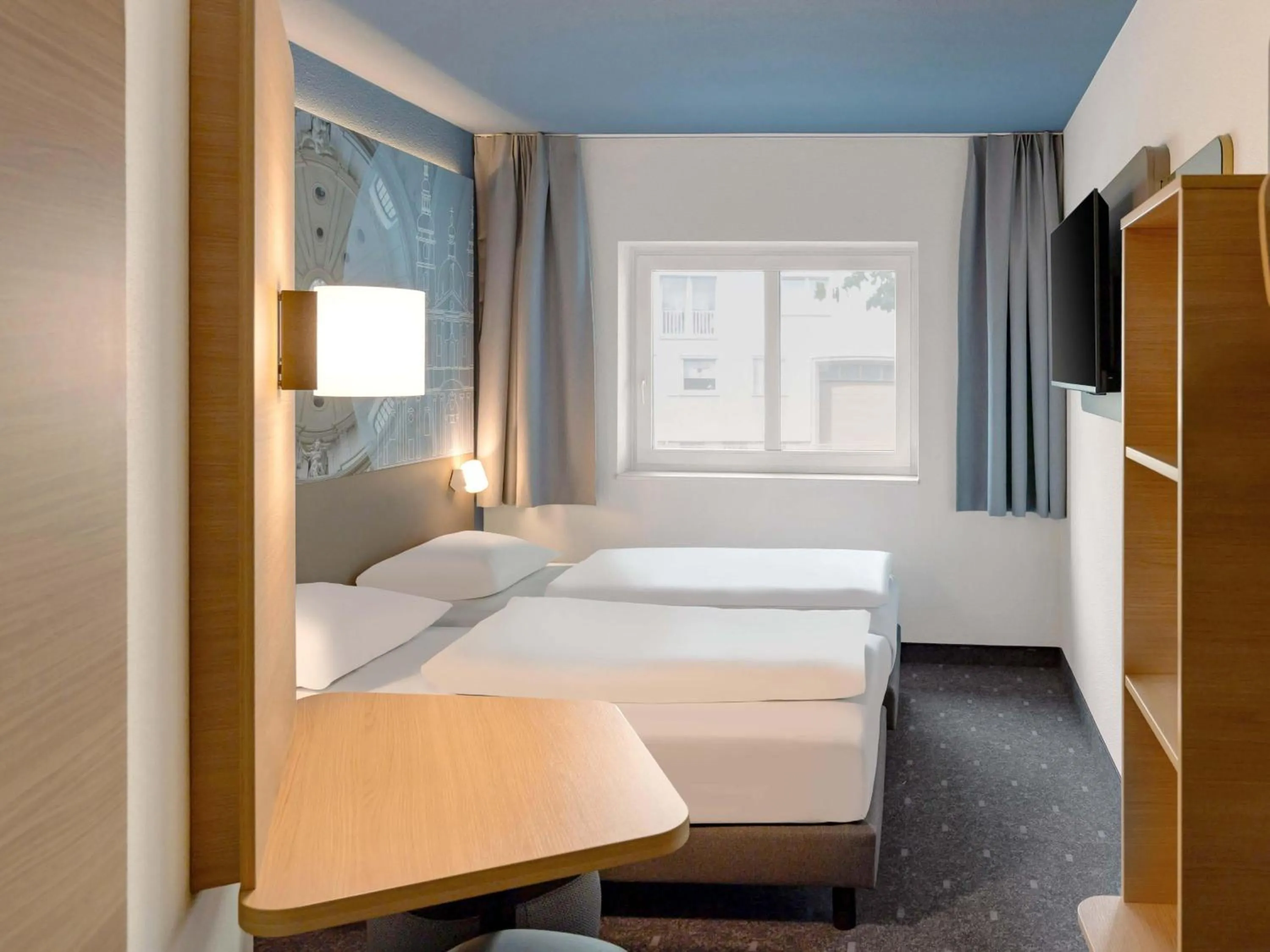 Photo of the whole room, Bed in B&B HOTEL Fulda-Hbf