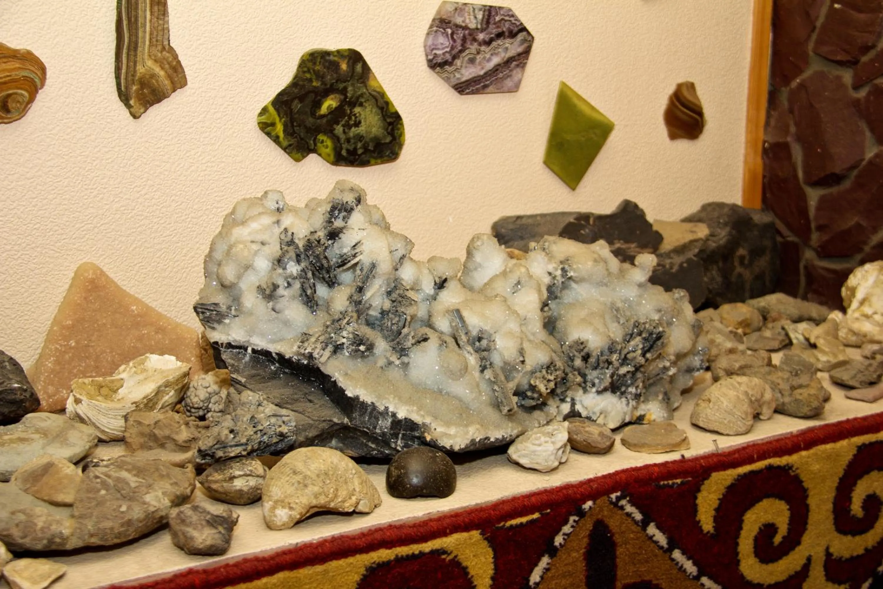 Decorative detail in Asian Mountains