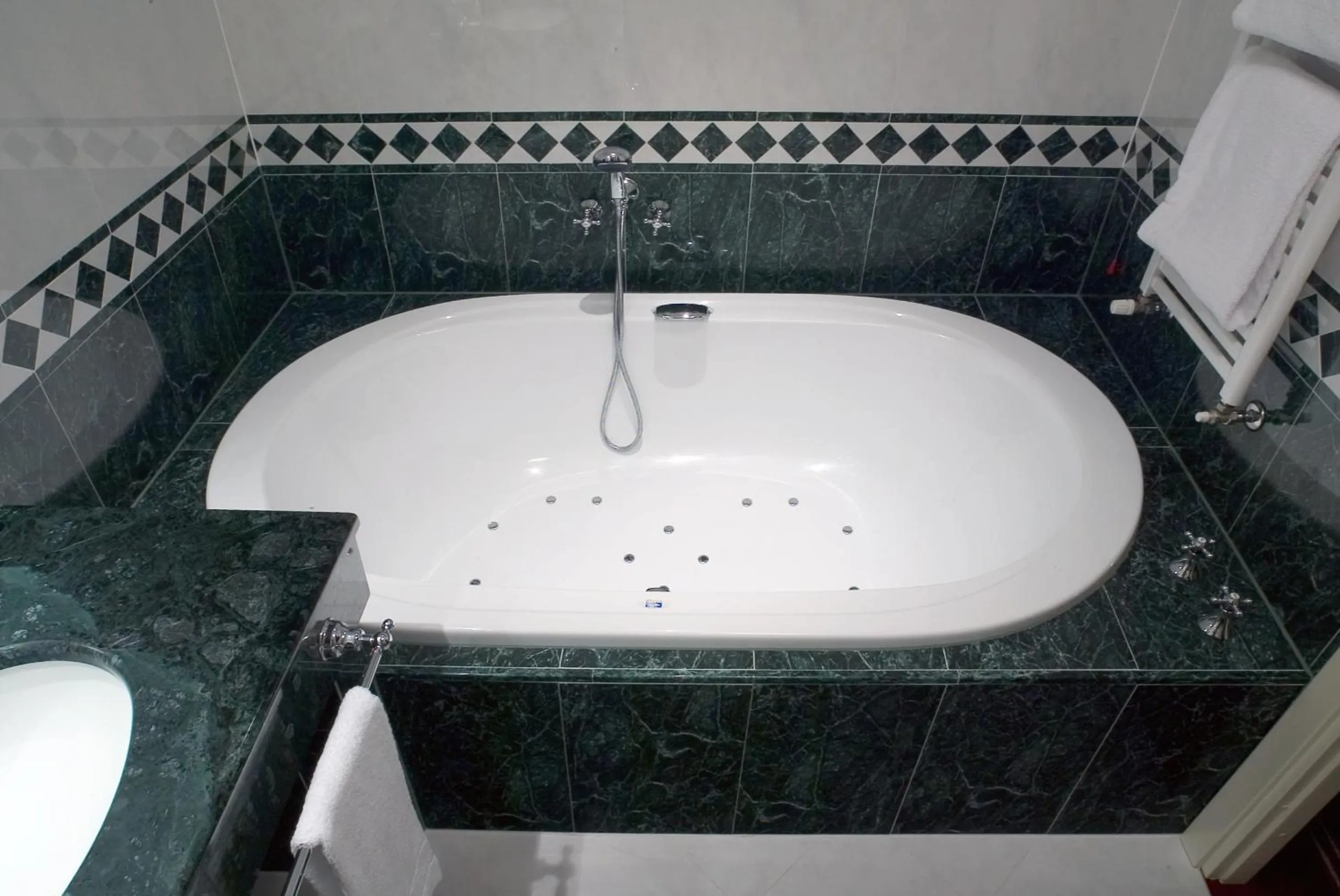 Bathroom in Hotel Maxim