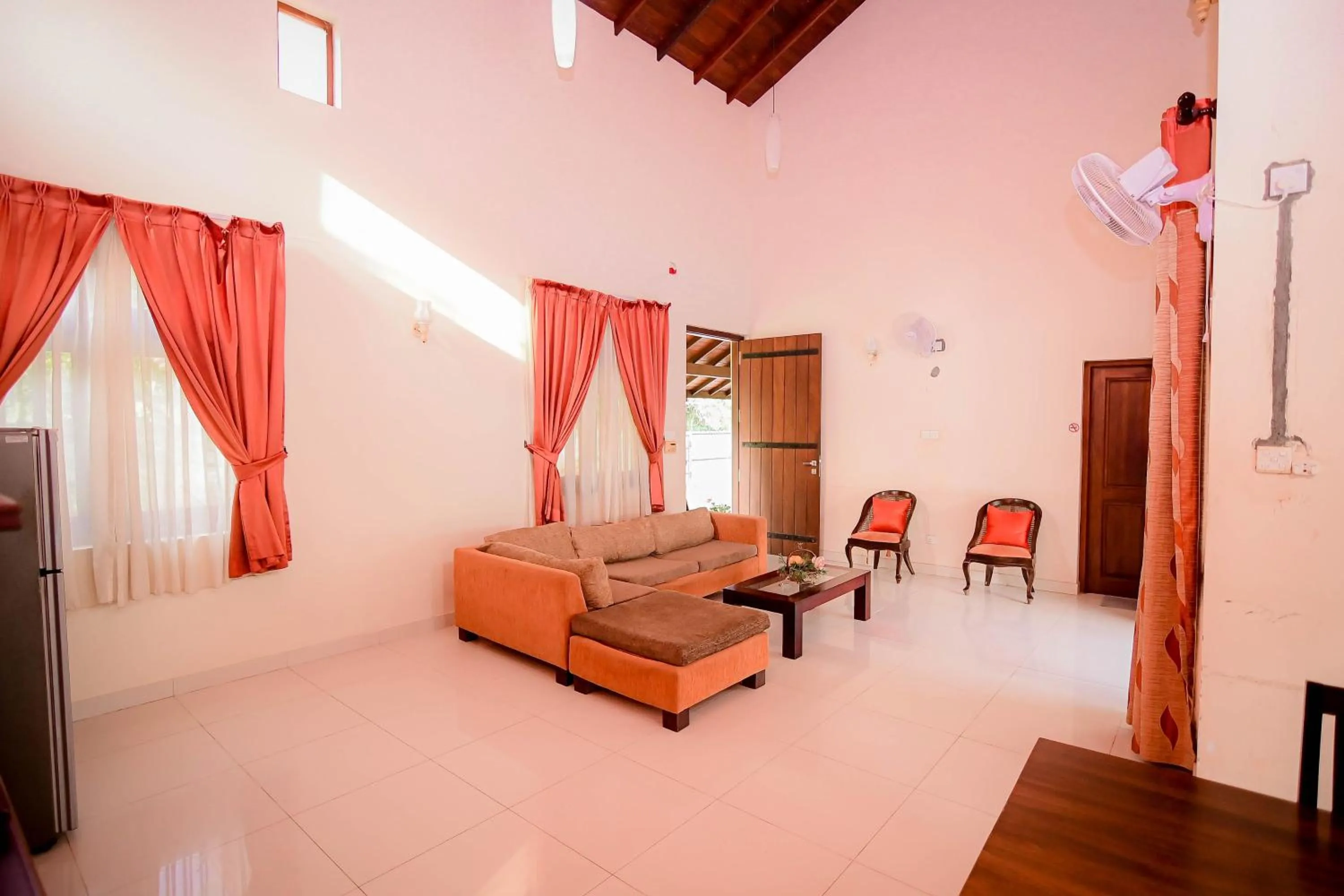 Lobby or reception in Airport Villa