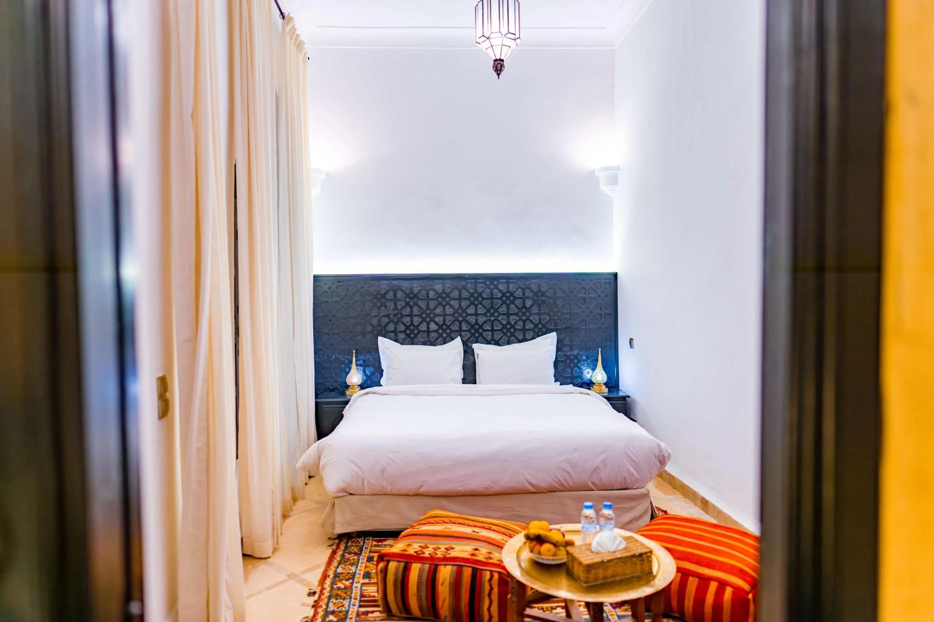 Bedroom in Riad Dar Dialkoum