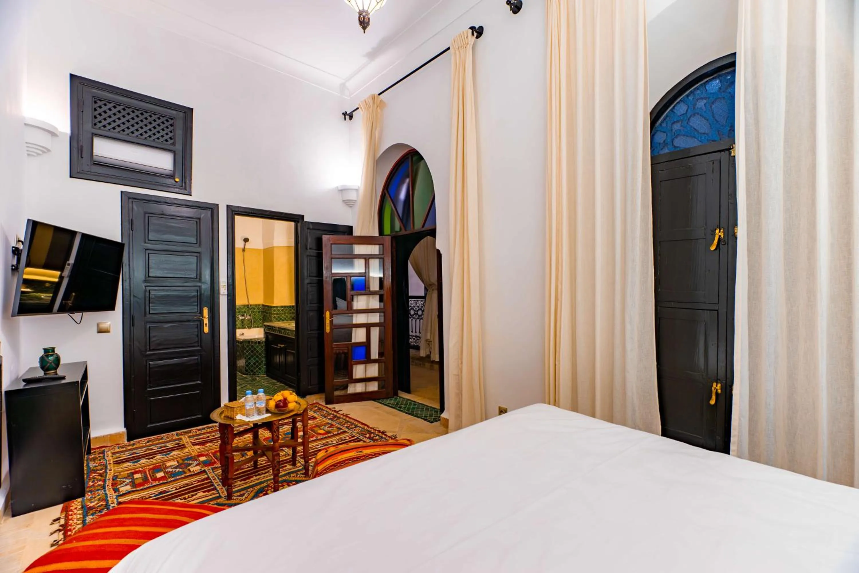 Bedroom in Riad Dar Dialkoum